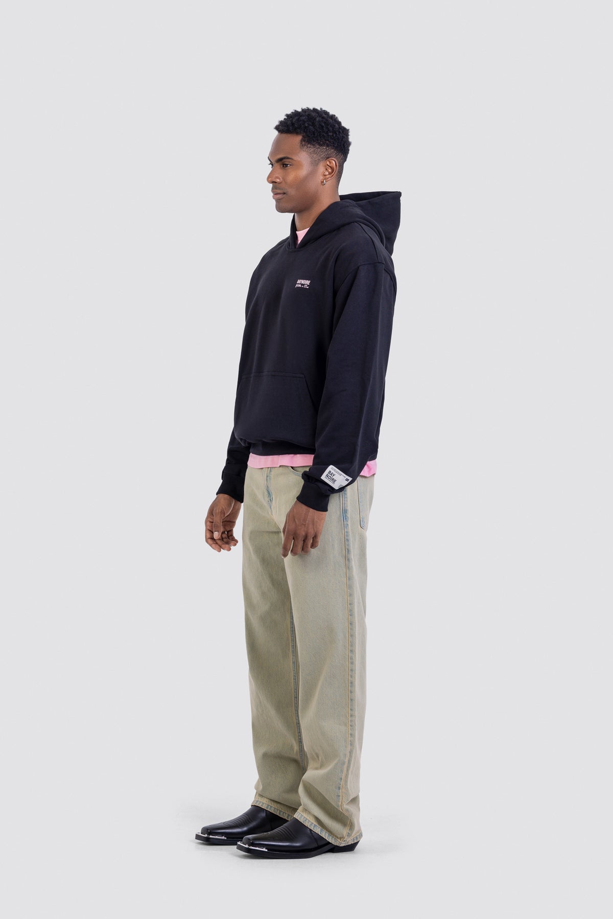 04X Boxy Black WIT Hoodie
