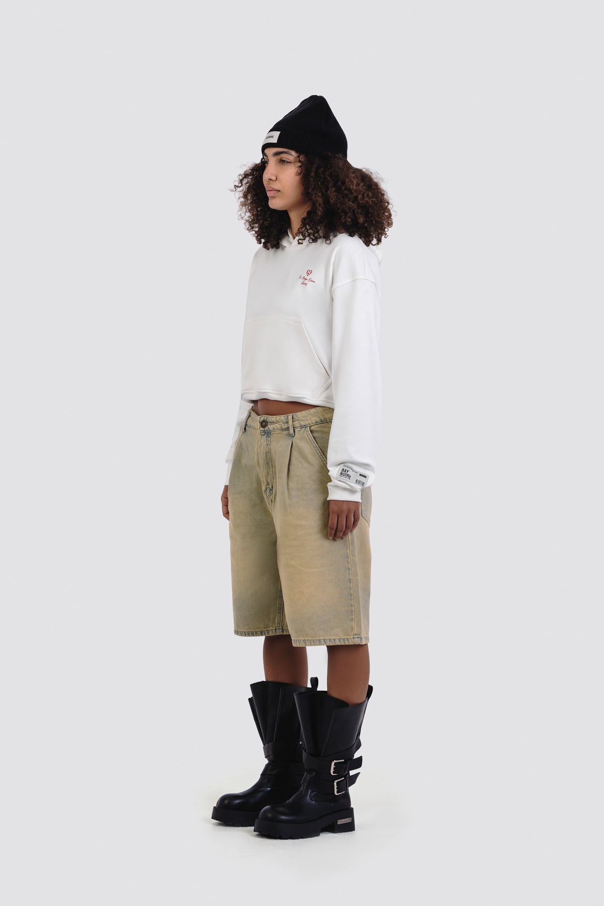 04X Boxy White House OF Hearts Hoodie