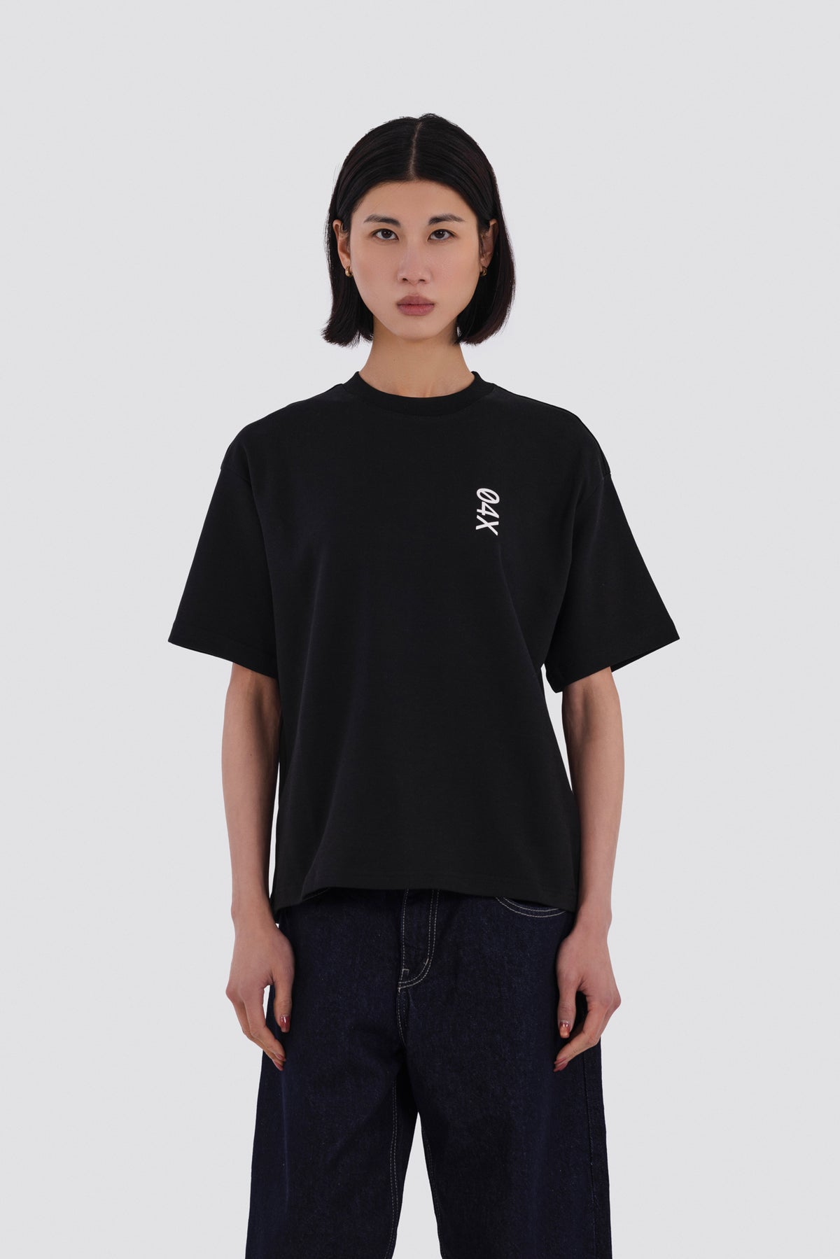 04X Oversized Black Vertical T-Shirt