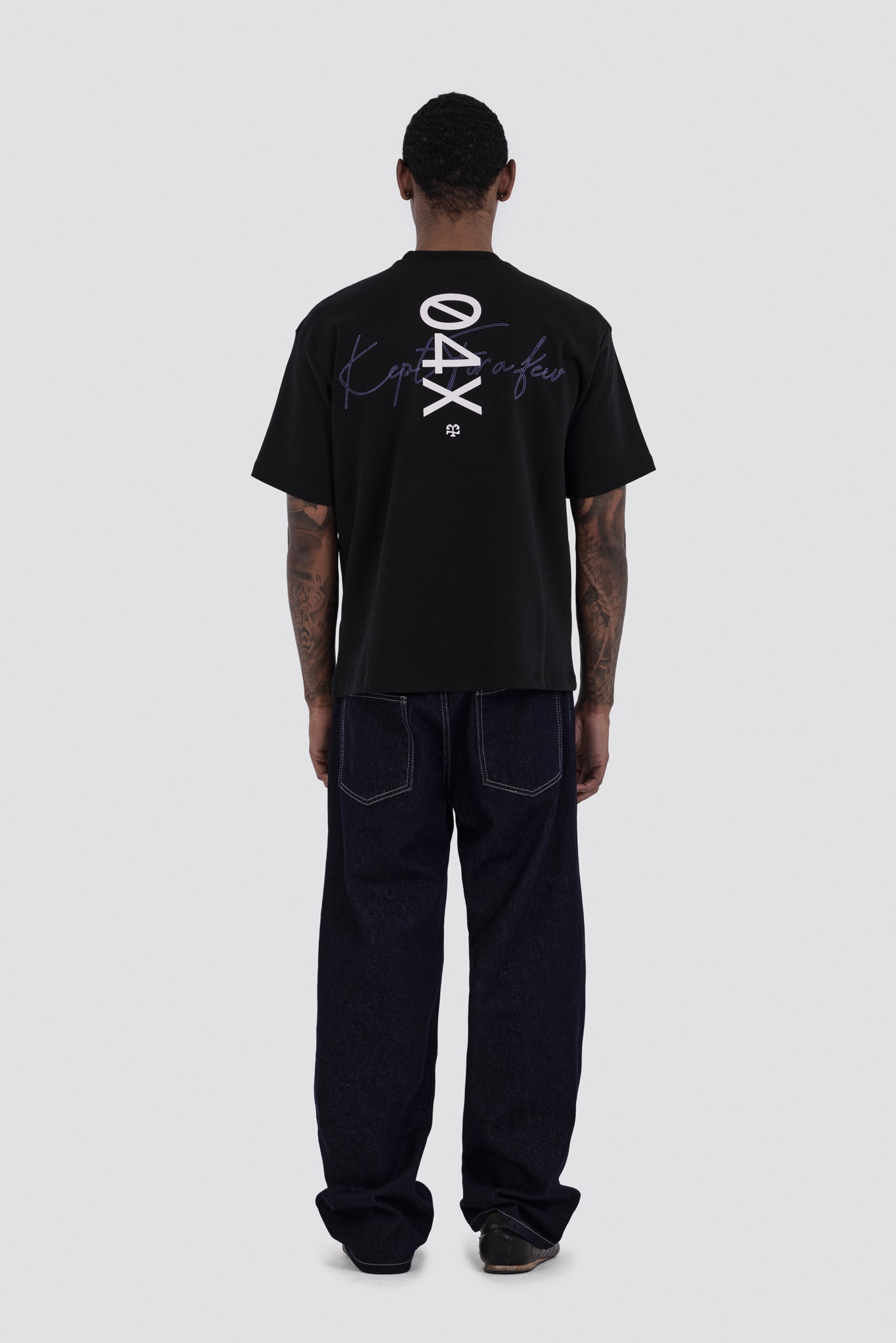 04X Oversized Black Vertical T-Shirt