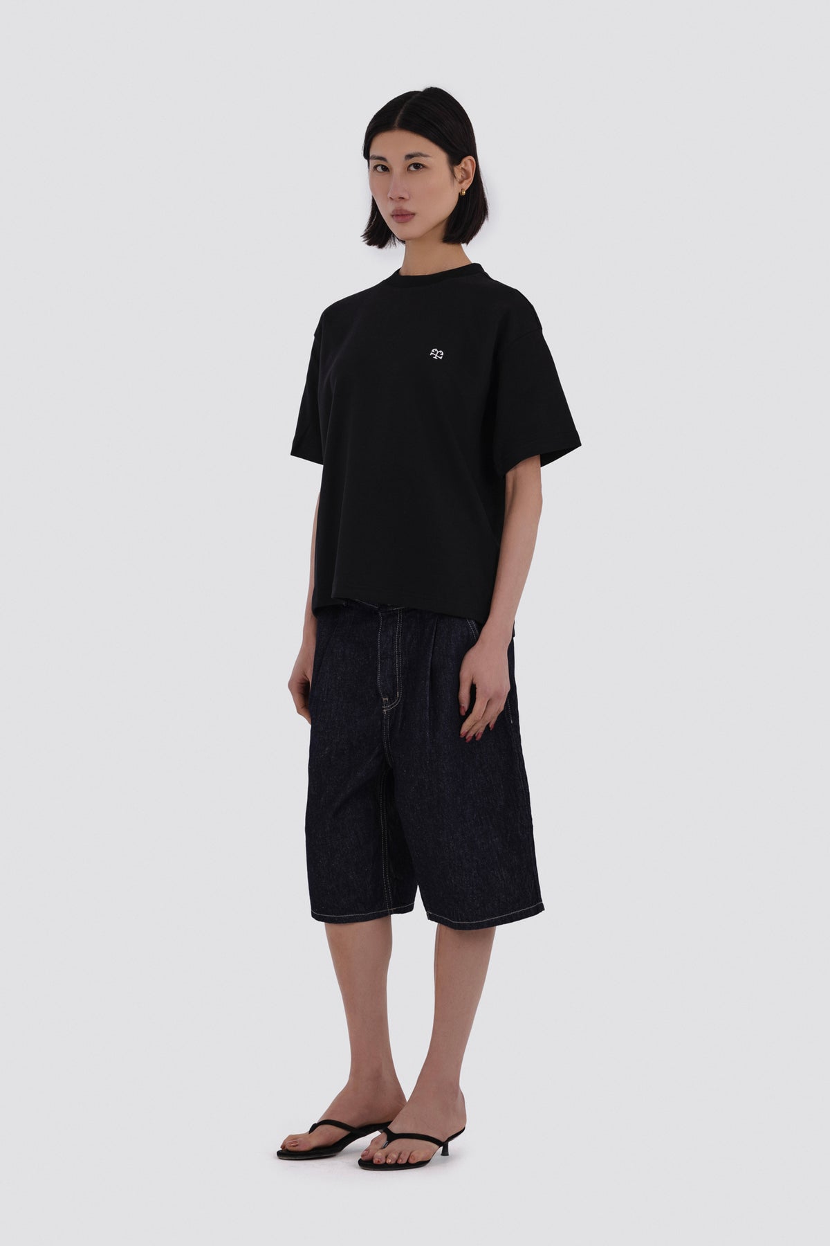 04X Oversized Black Monogram T-Shirt