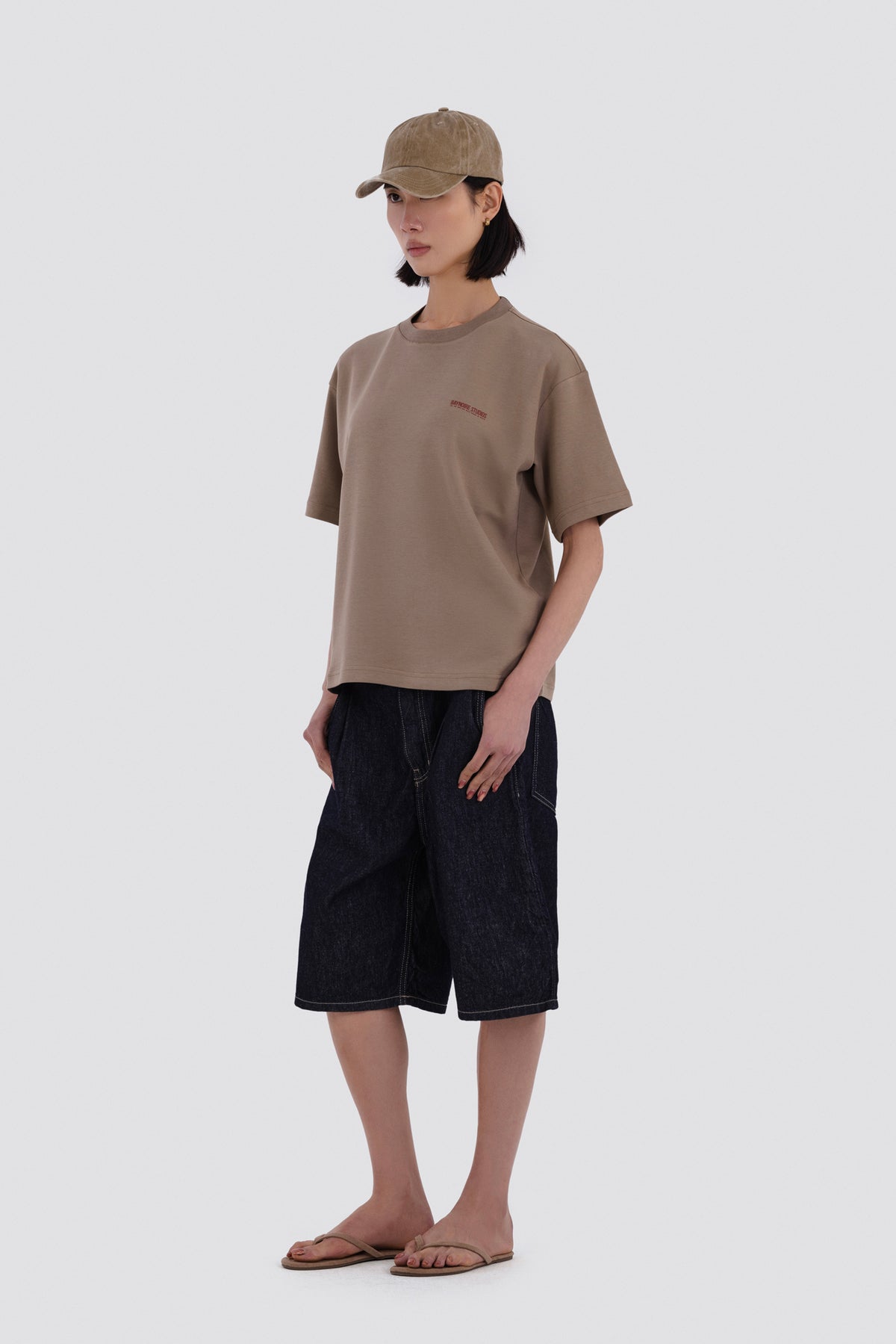 04X Oversized Treron Baynoire Studios E2 T-Shirt