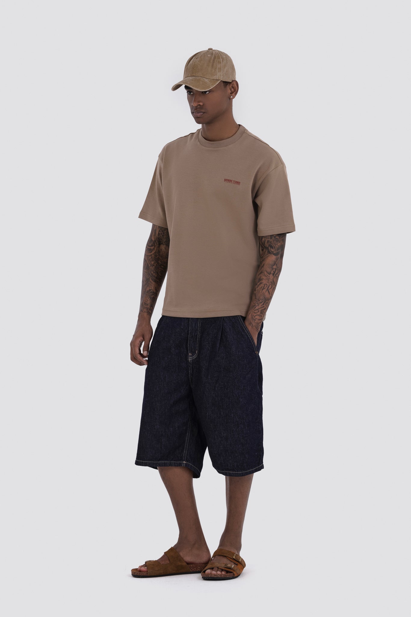 04X Oversized Treron Baynoire Studios E2 T-Shirt