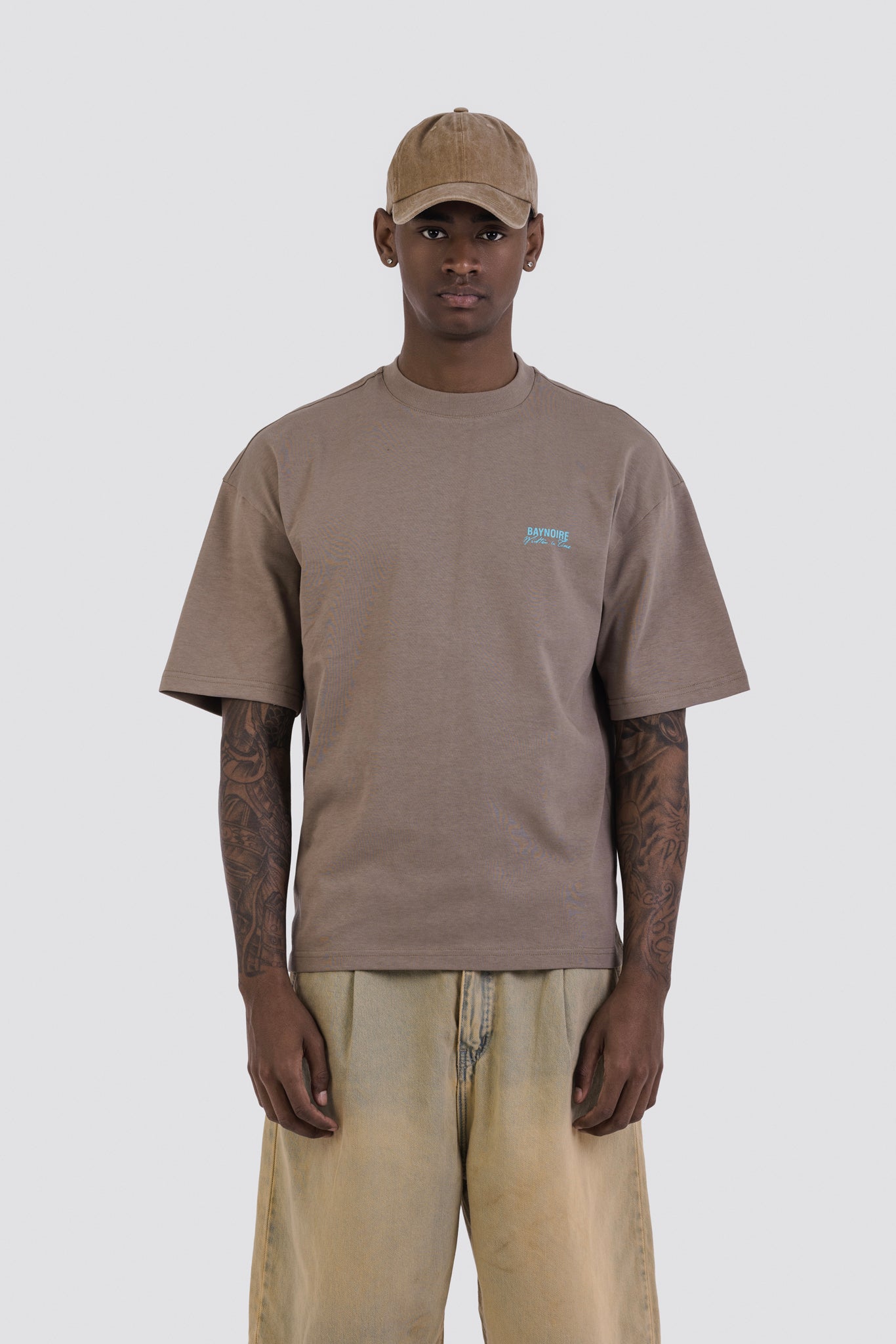 04X Oversized WIT Treron T-Shirt