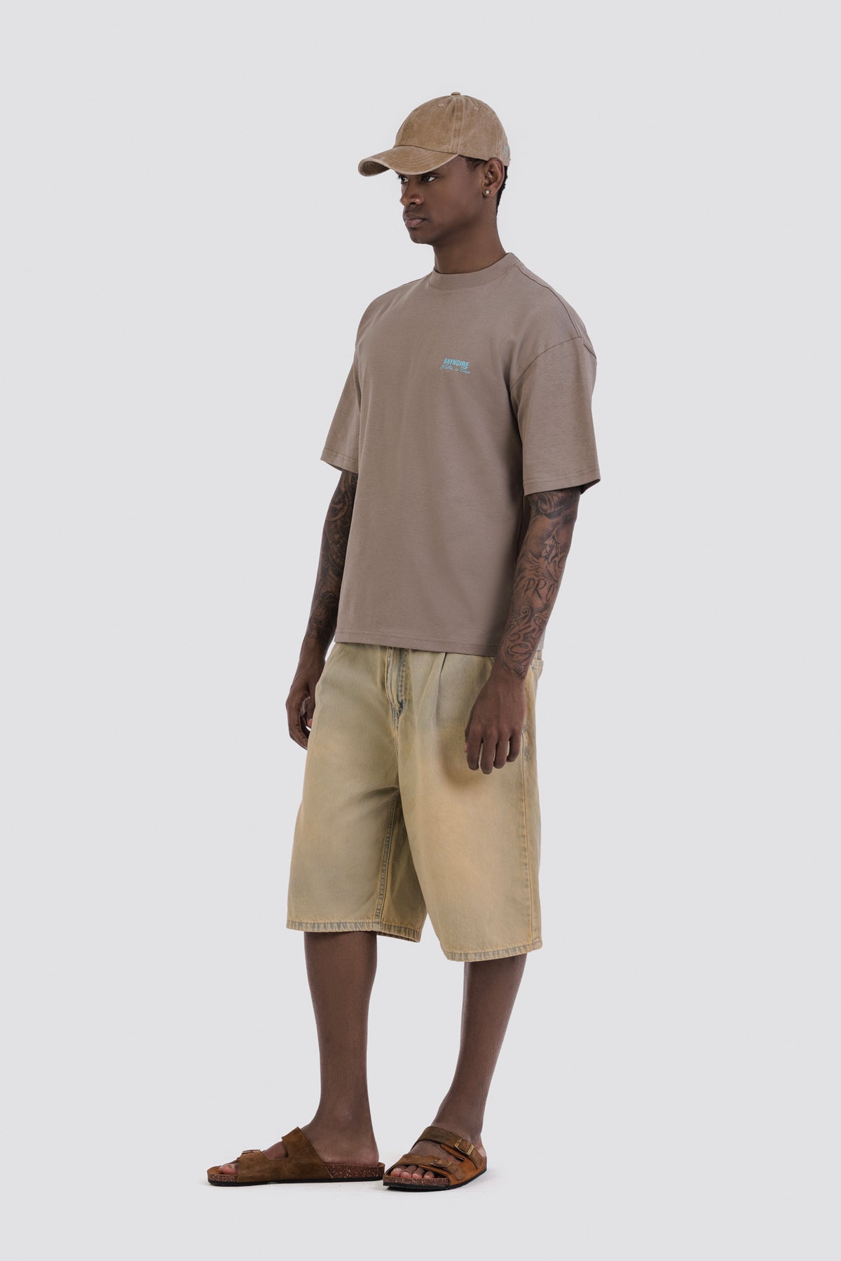 04X Oversized WIT Treron T-Shirt