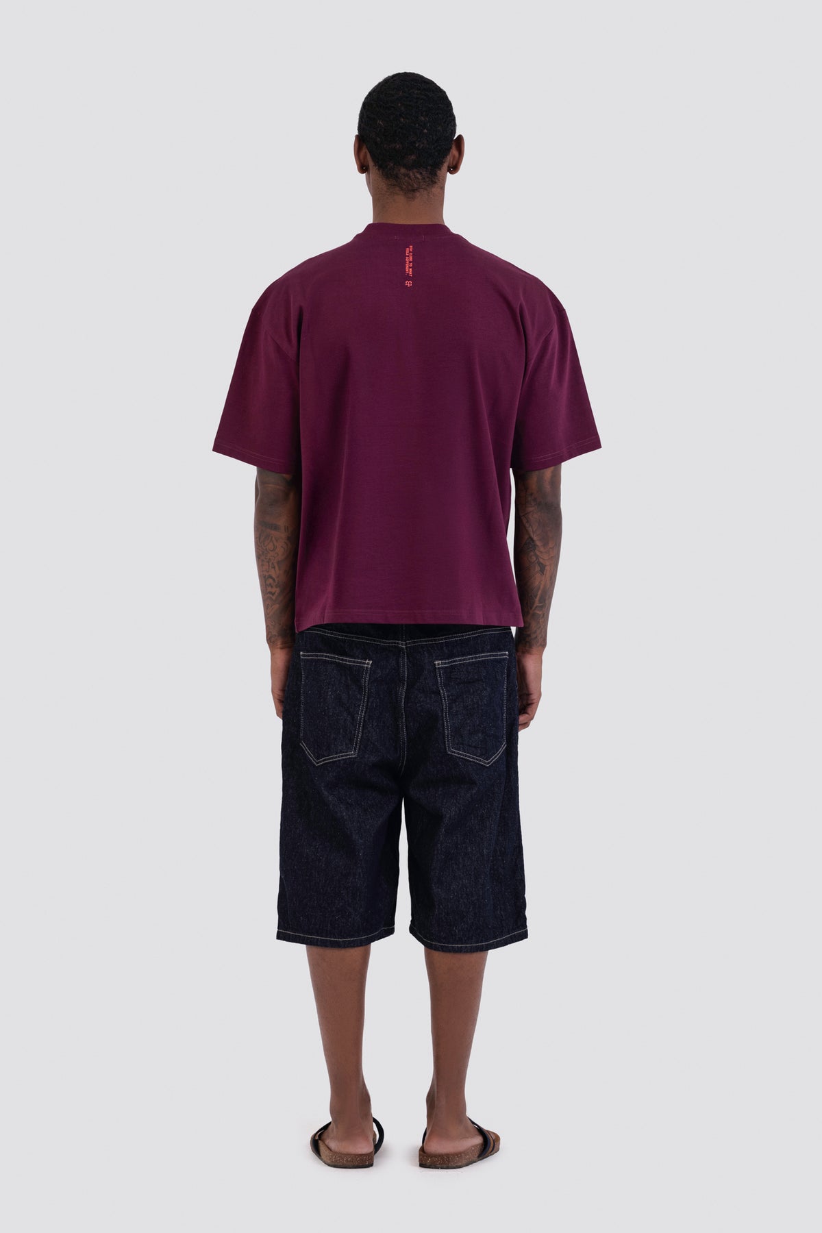 04X Oversized Stay Close Burgundy T-Shirt