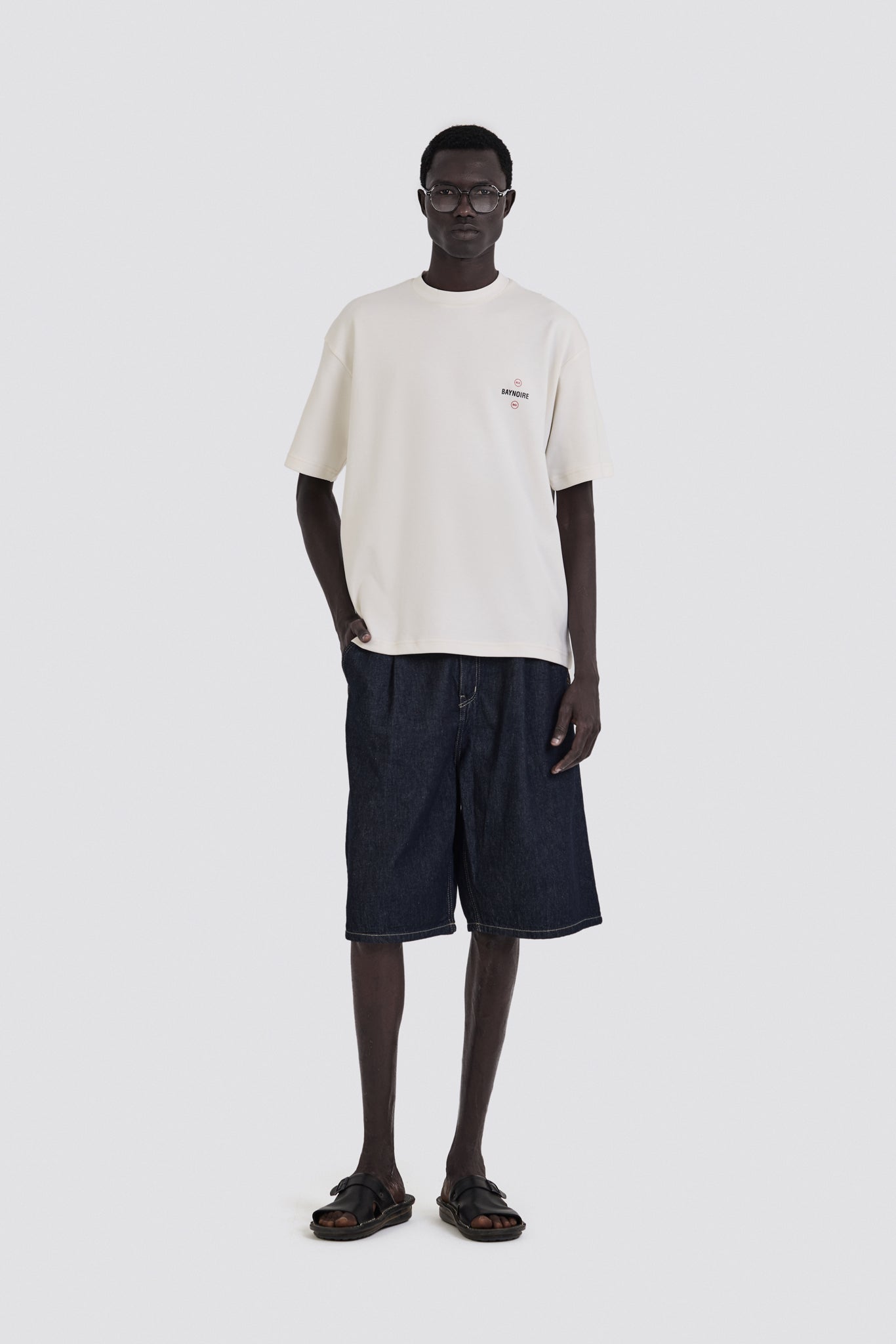 04X Oversized White Baynoire 01E/04X T-Shirt
