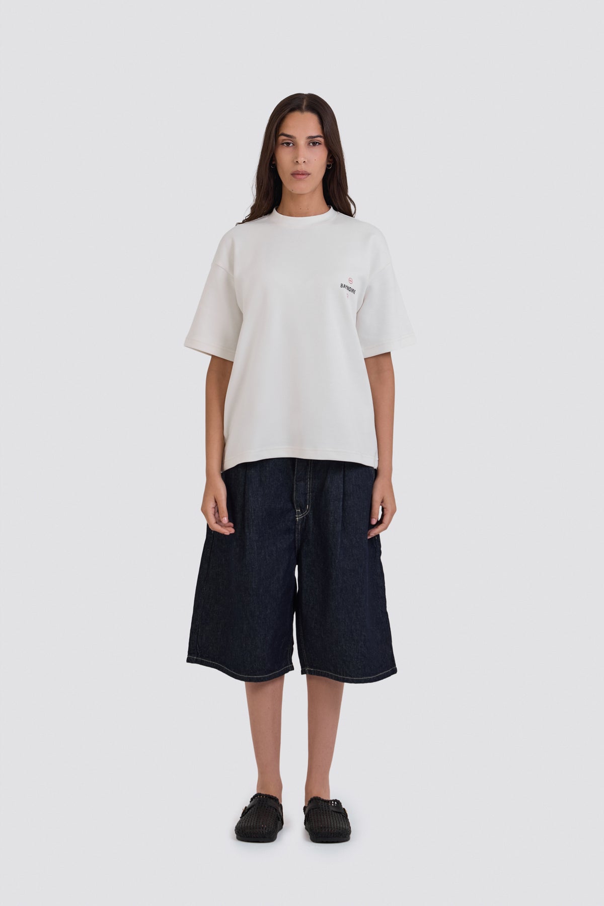 04X Oversized White Baynoire 01E/04X T-Shirt