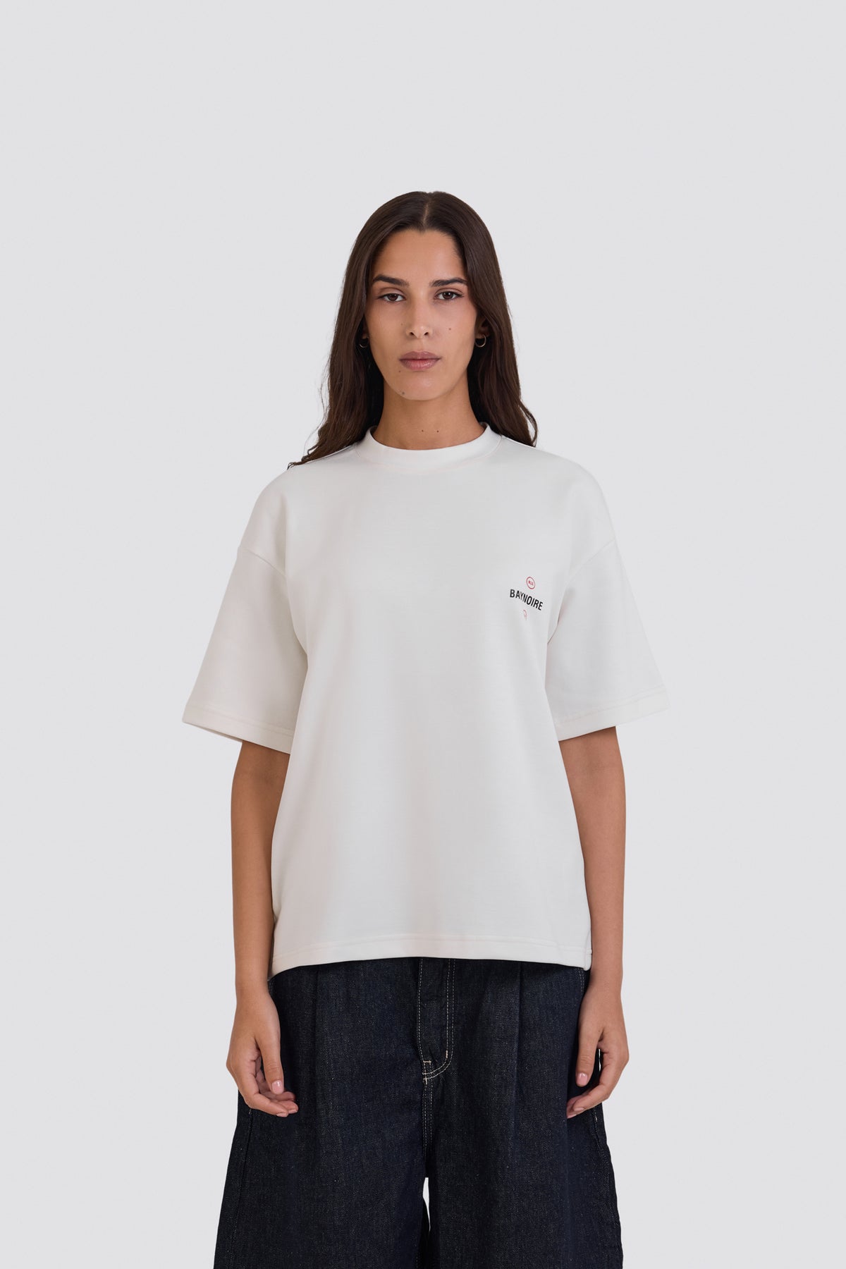 04X Oversized White Baynoire 01E/04X T-Shirt