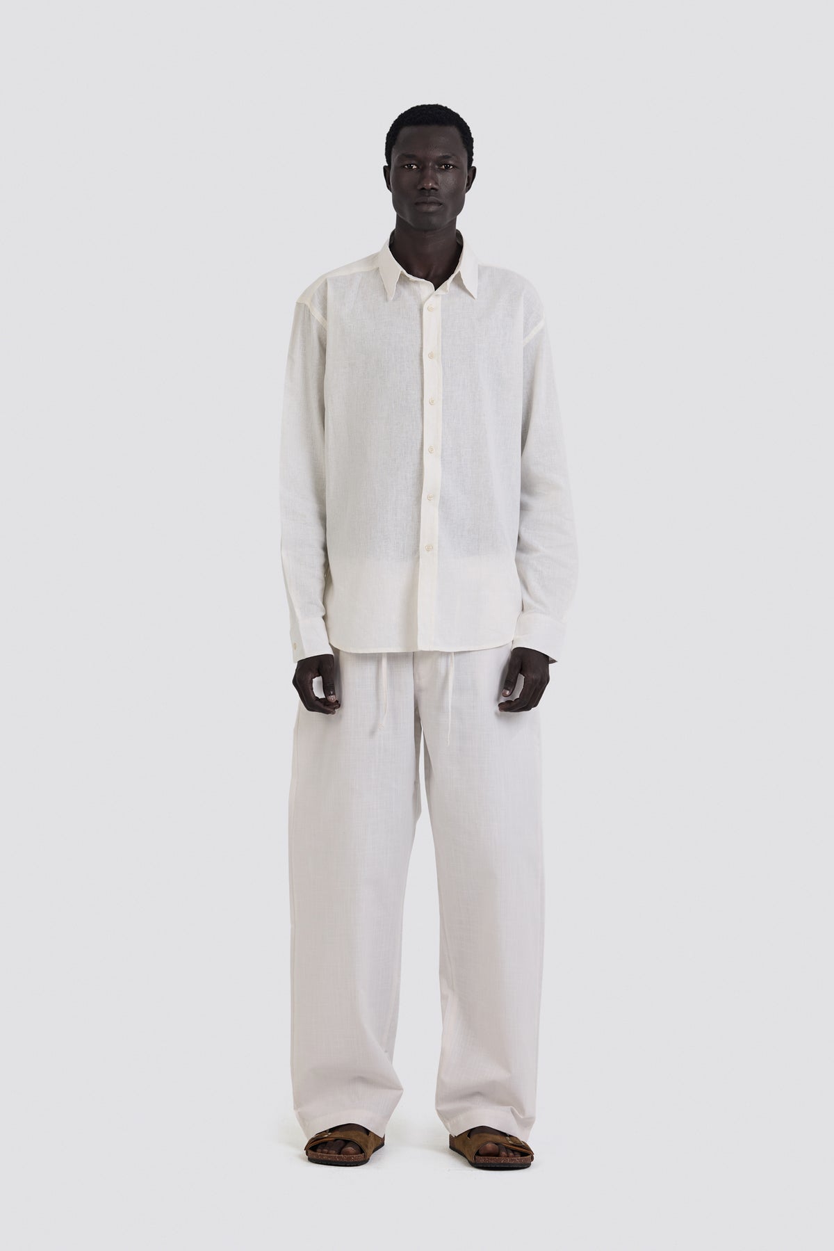 03C Relaxed C-Linen White Pants