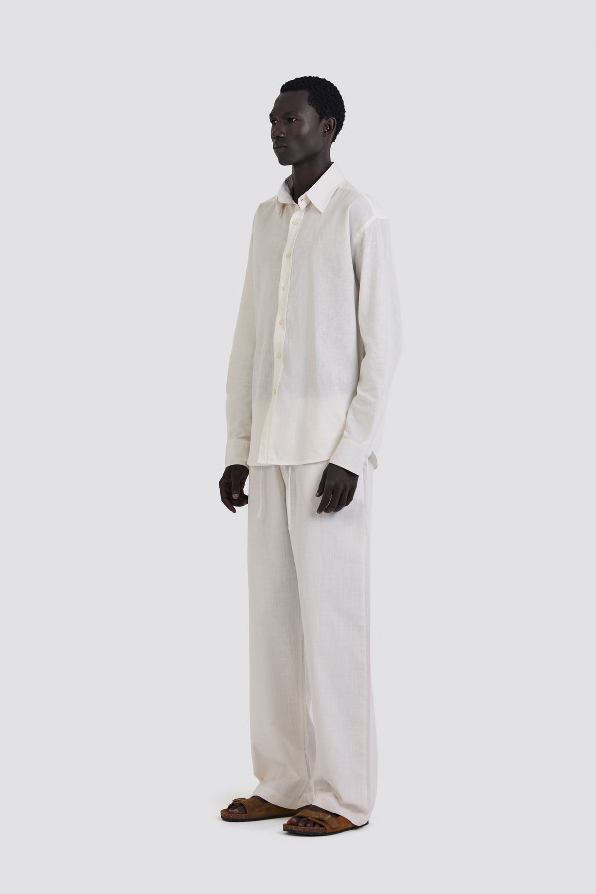 03C Relaxed C-Linen White Pants