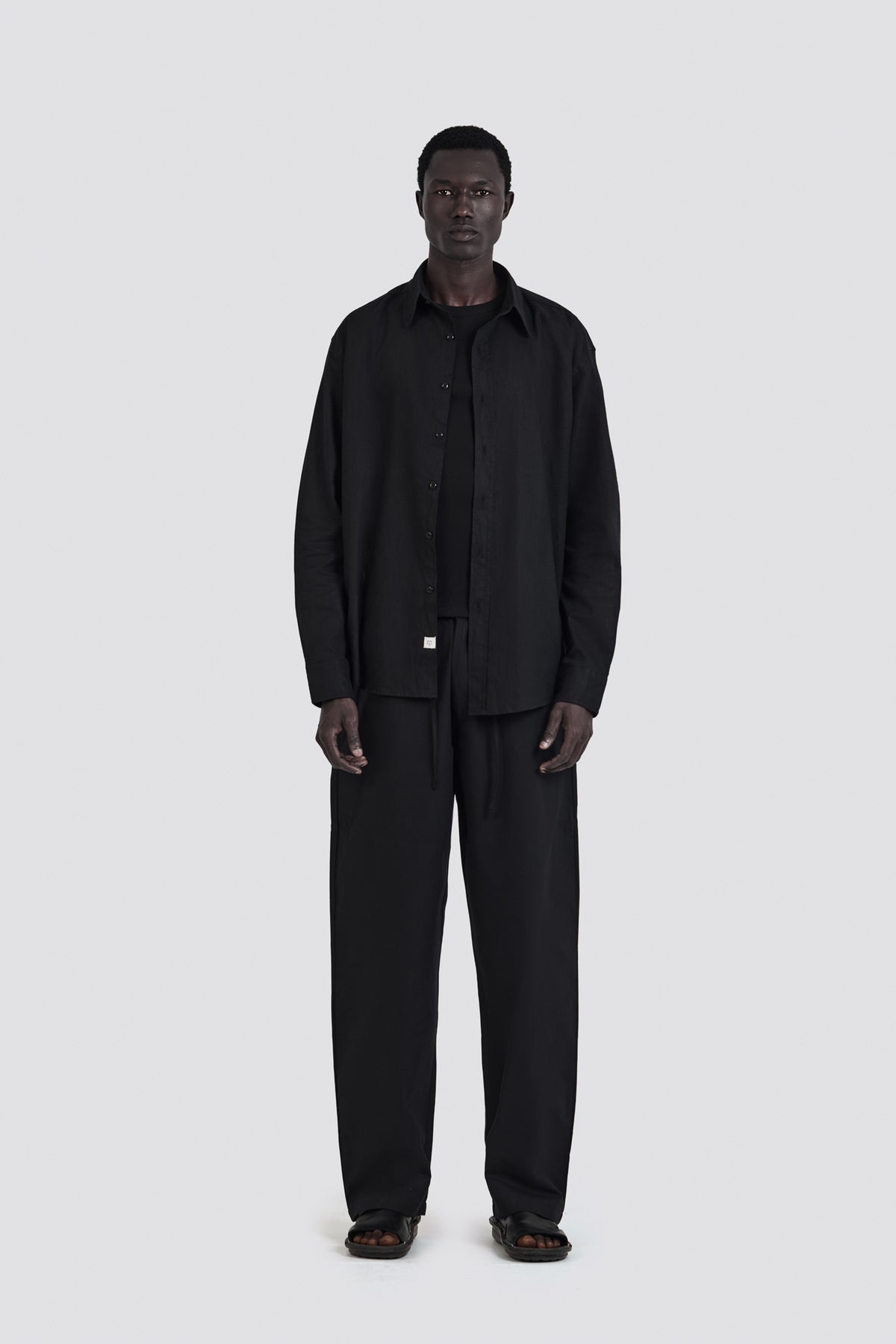 03C Relaxed C-Linen Black Pants