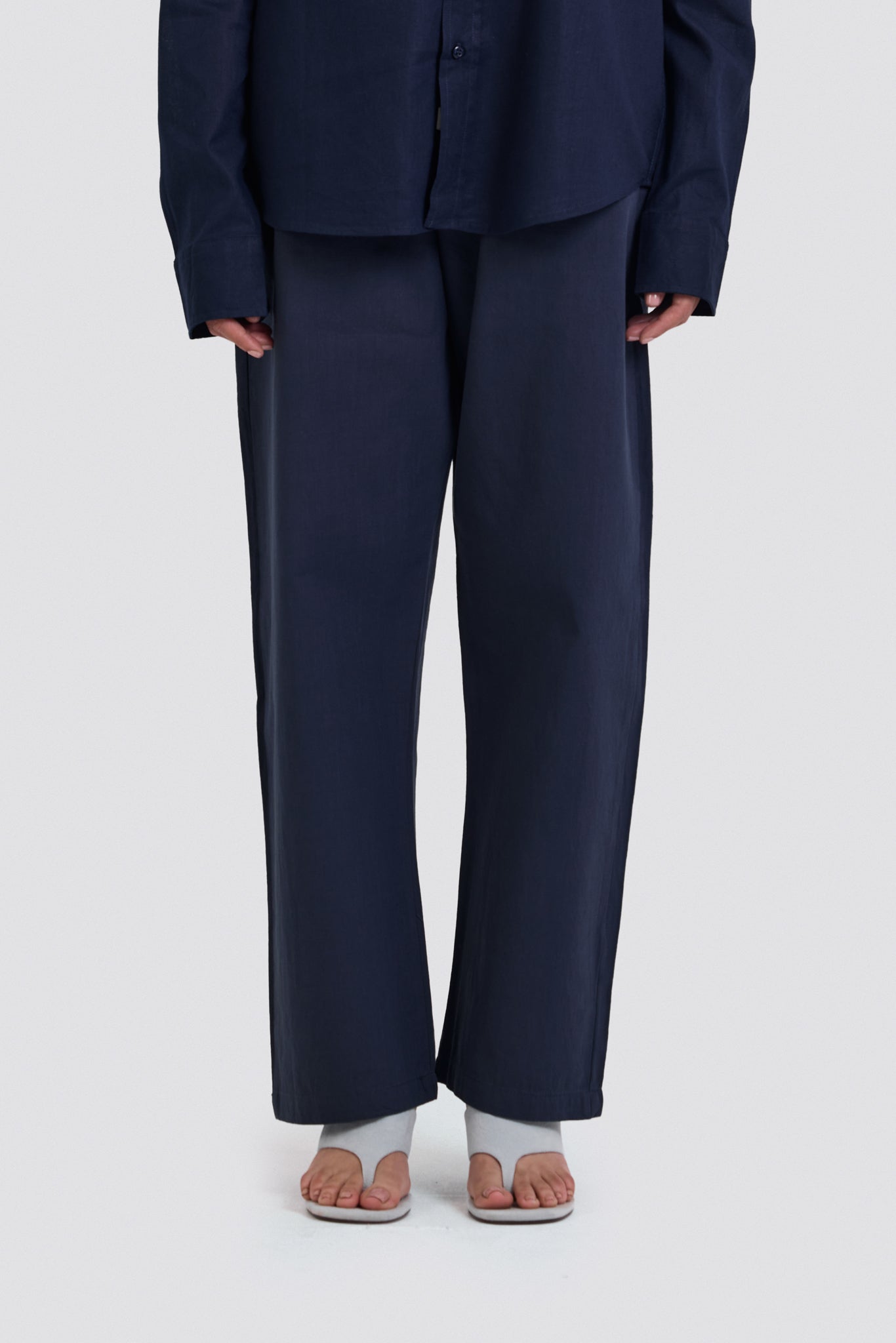 03C Relaxed C-Linen Navy Pants