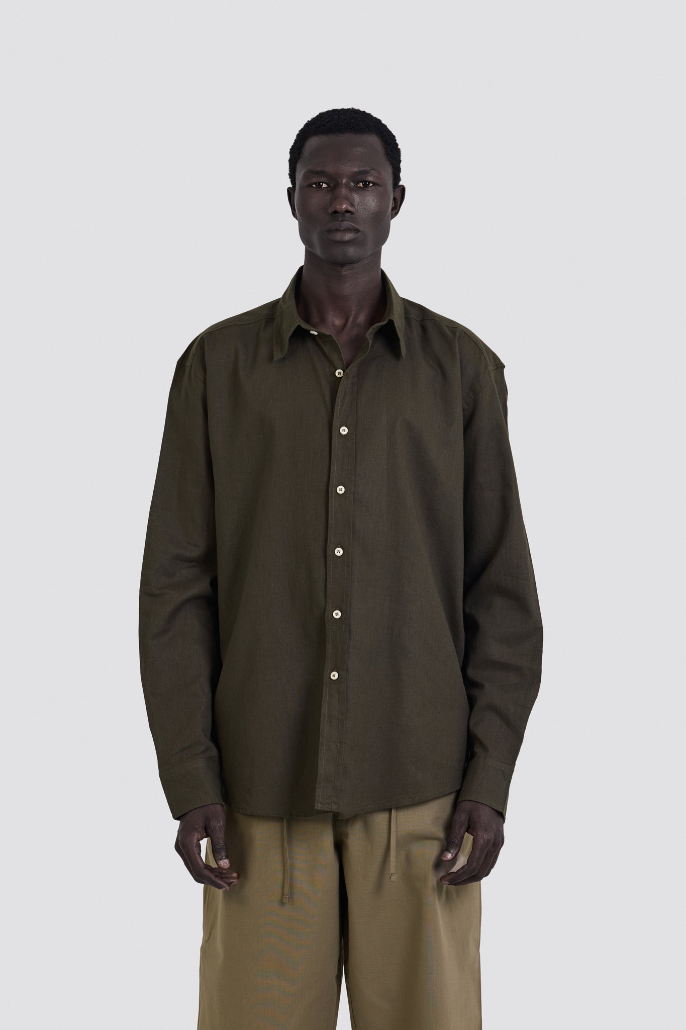 03C Oversized Linen Olive Shirt – Baynoire