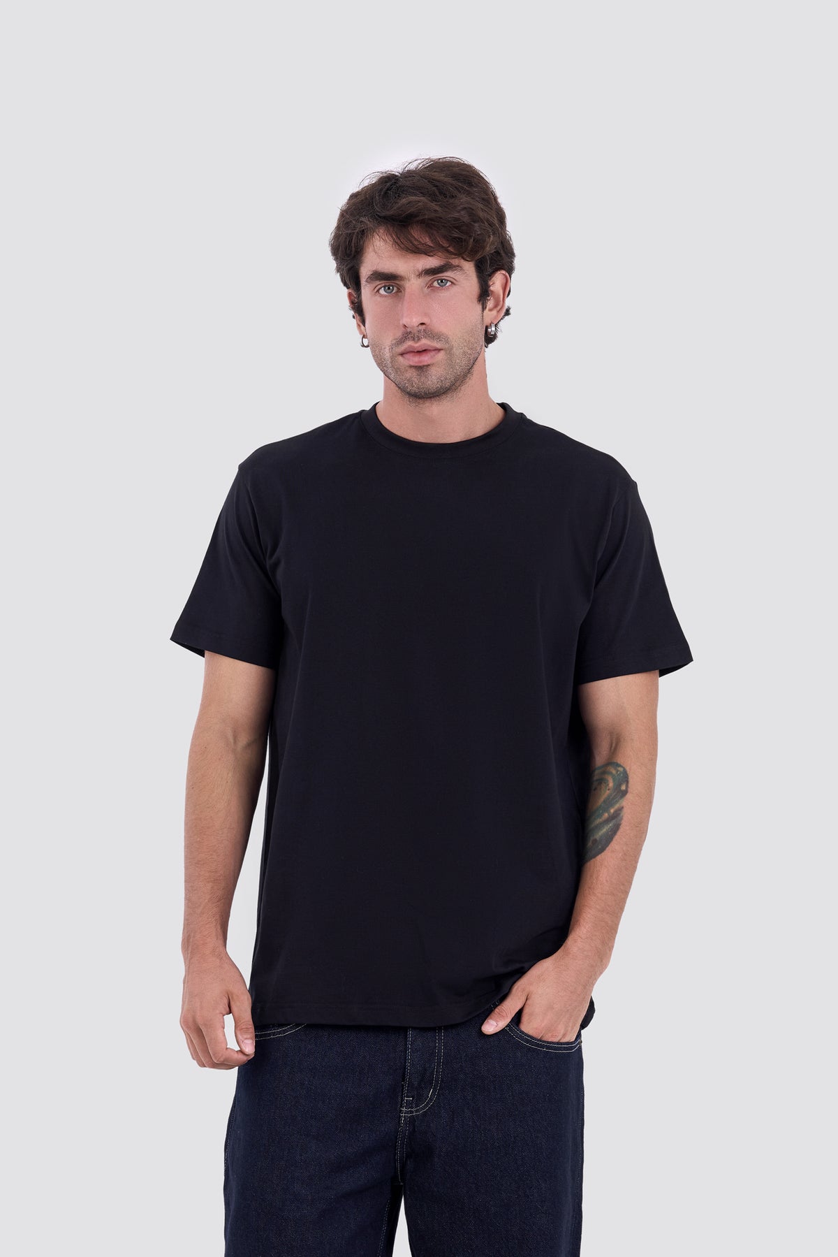 01E Regular Black Pack of 3 T-shirt
