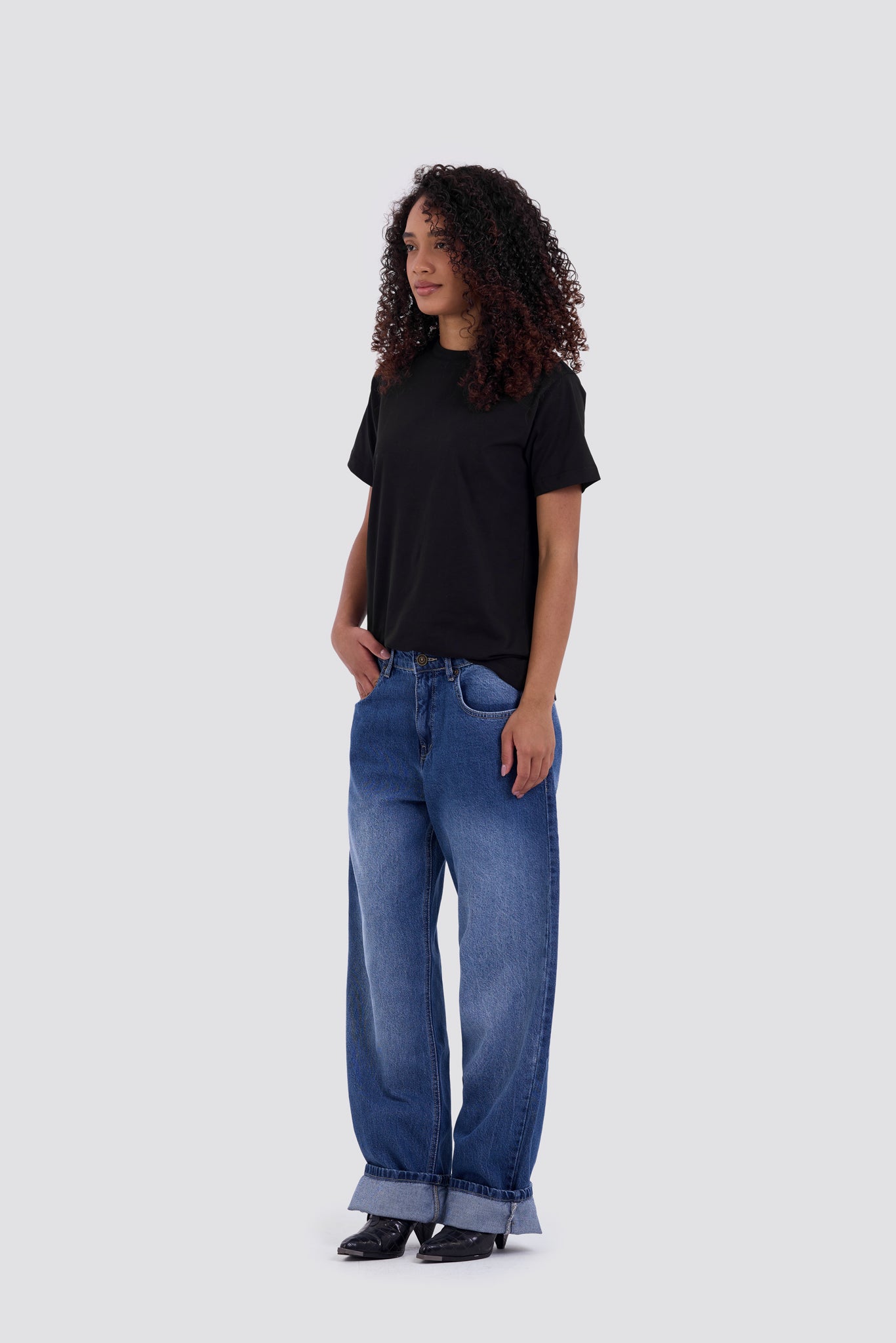 01E Regular Black Pack of 3 T-shirt