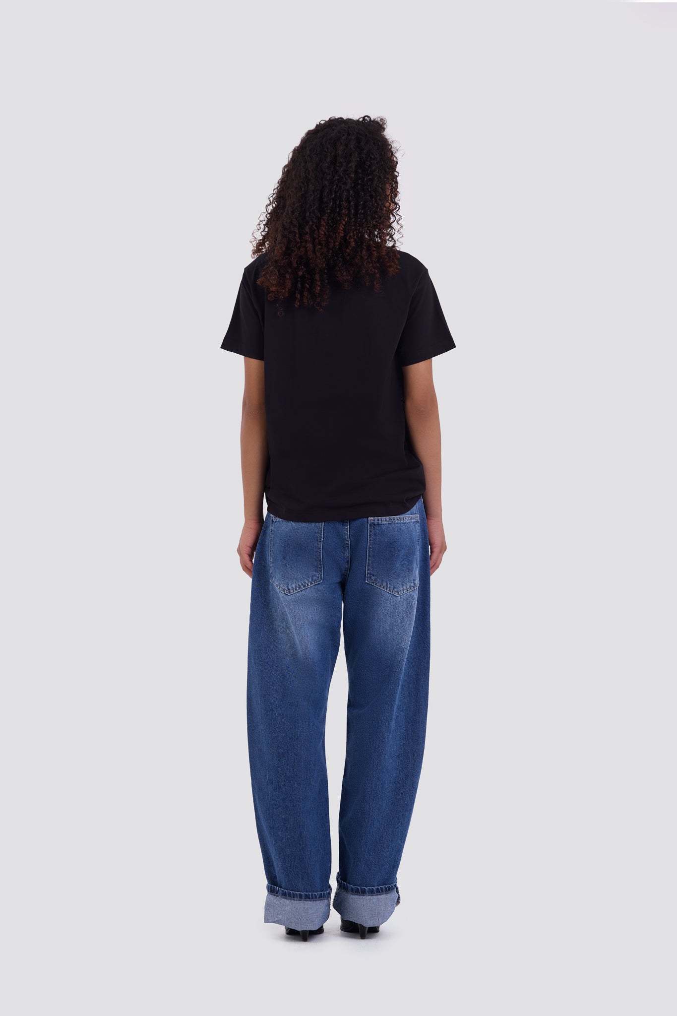 01E Regular Black Pack of 3 T-shirt