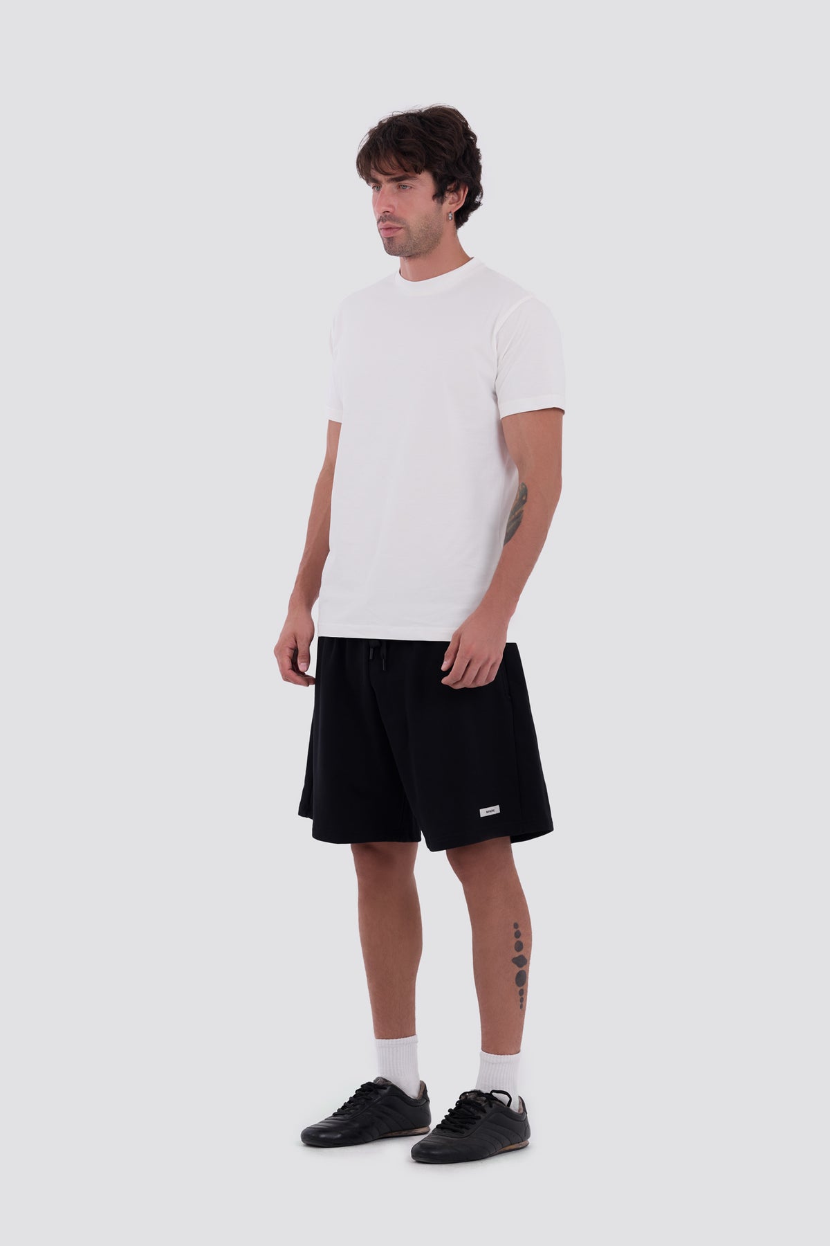 0IE Relaxed Black Long Sweatshorts