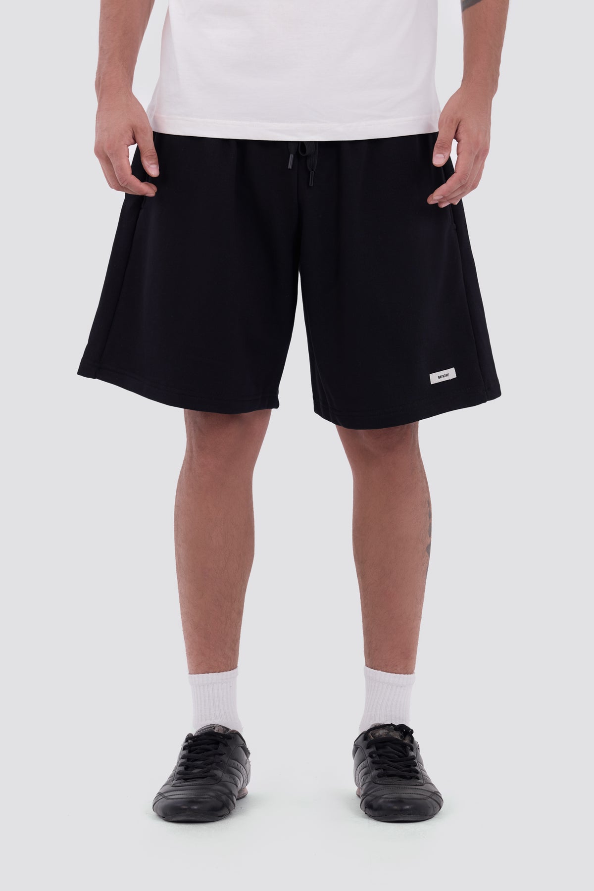 0IE Relaxed Black Long Sweatshorts