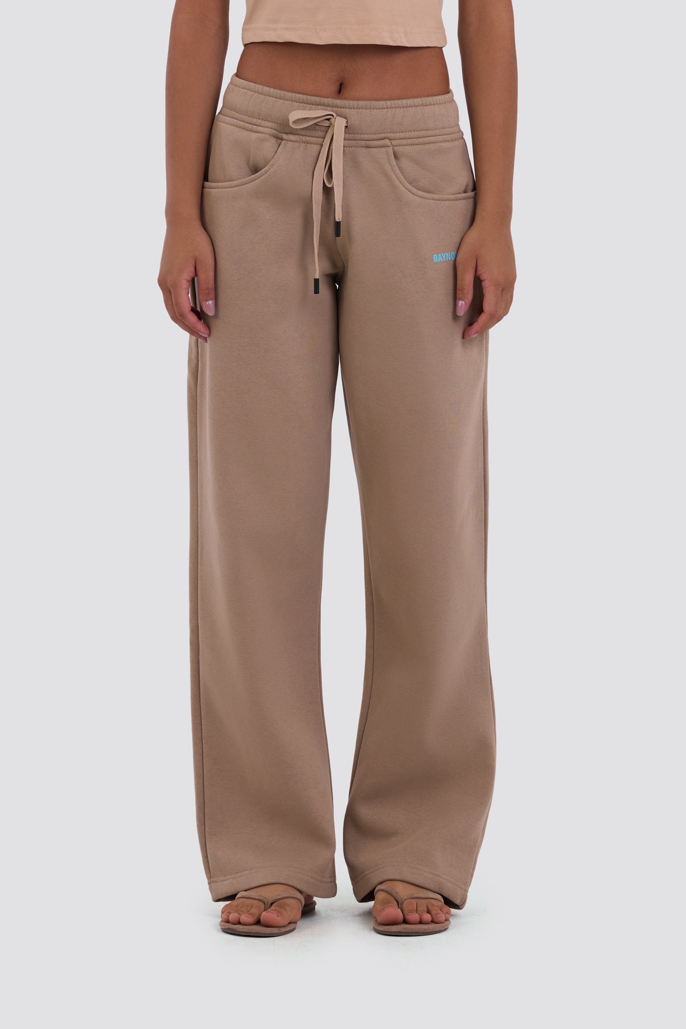 02P Oversized Treron Sweatpants