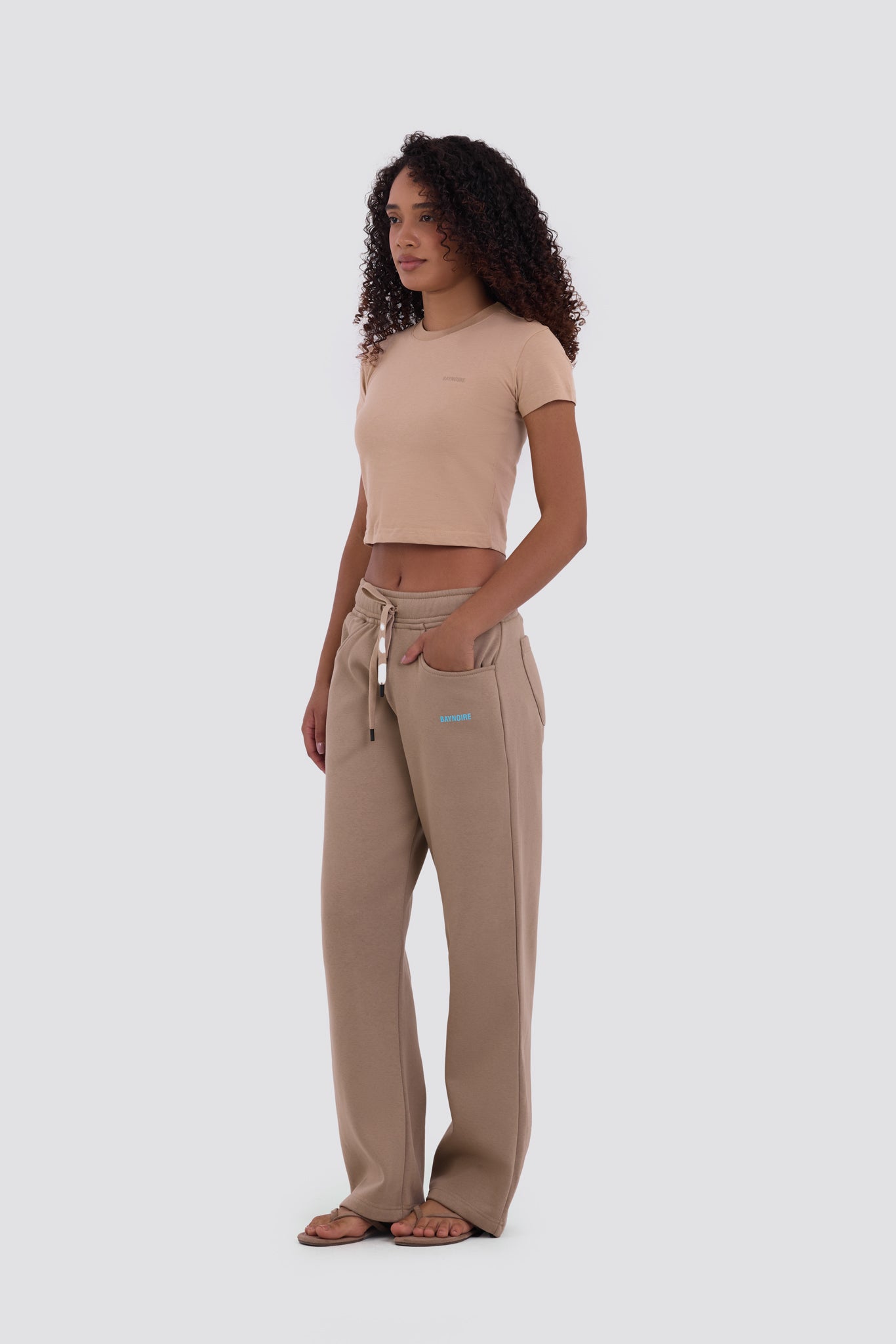 02P Oversized Treron Sweatpants