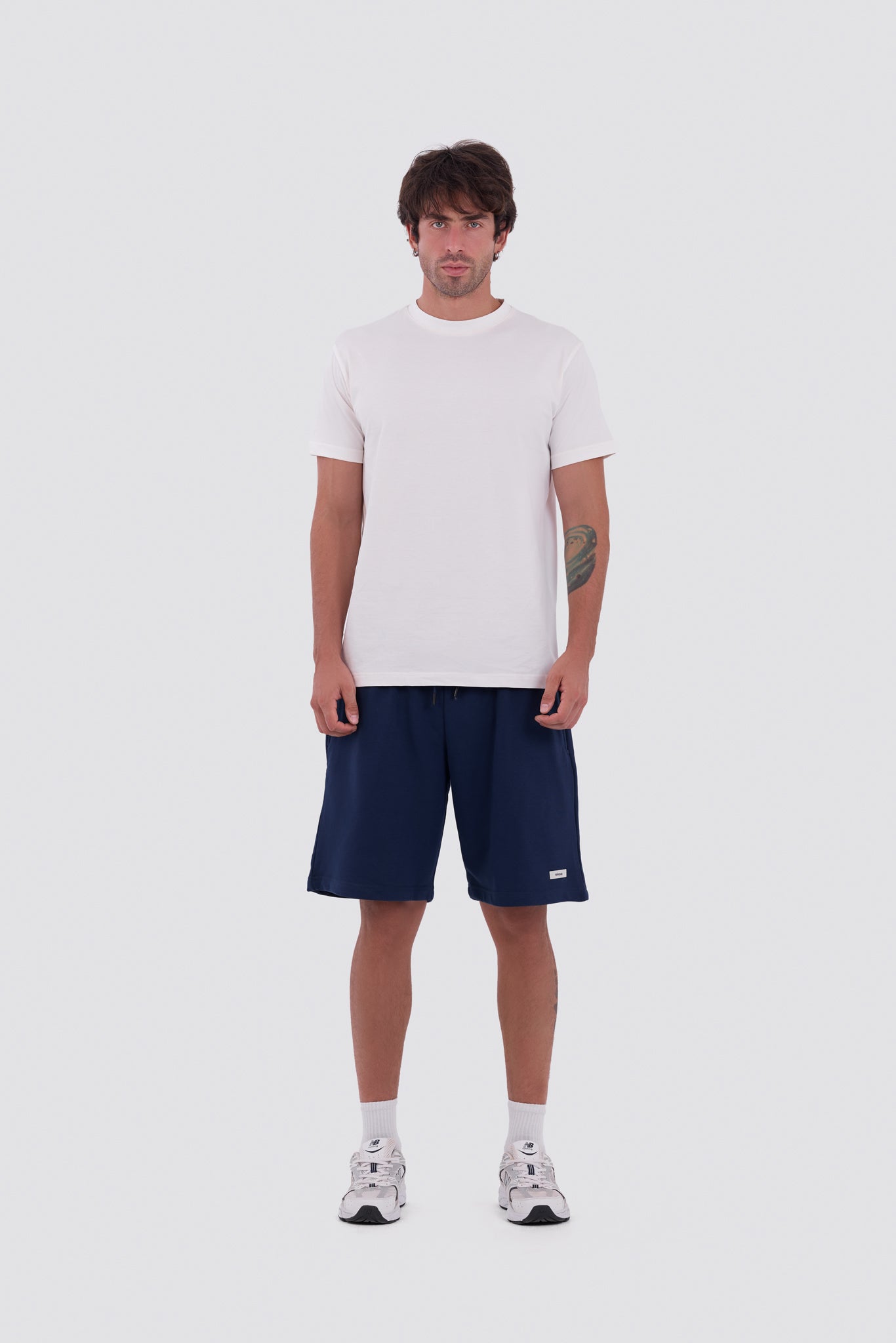 0IE Relaxed Navy Long Sweatshorts