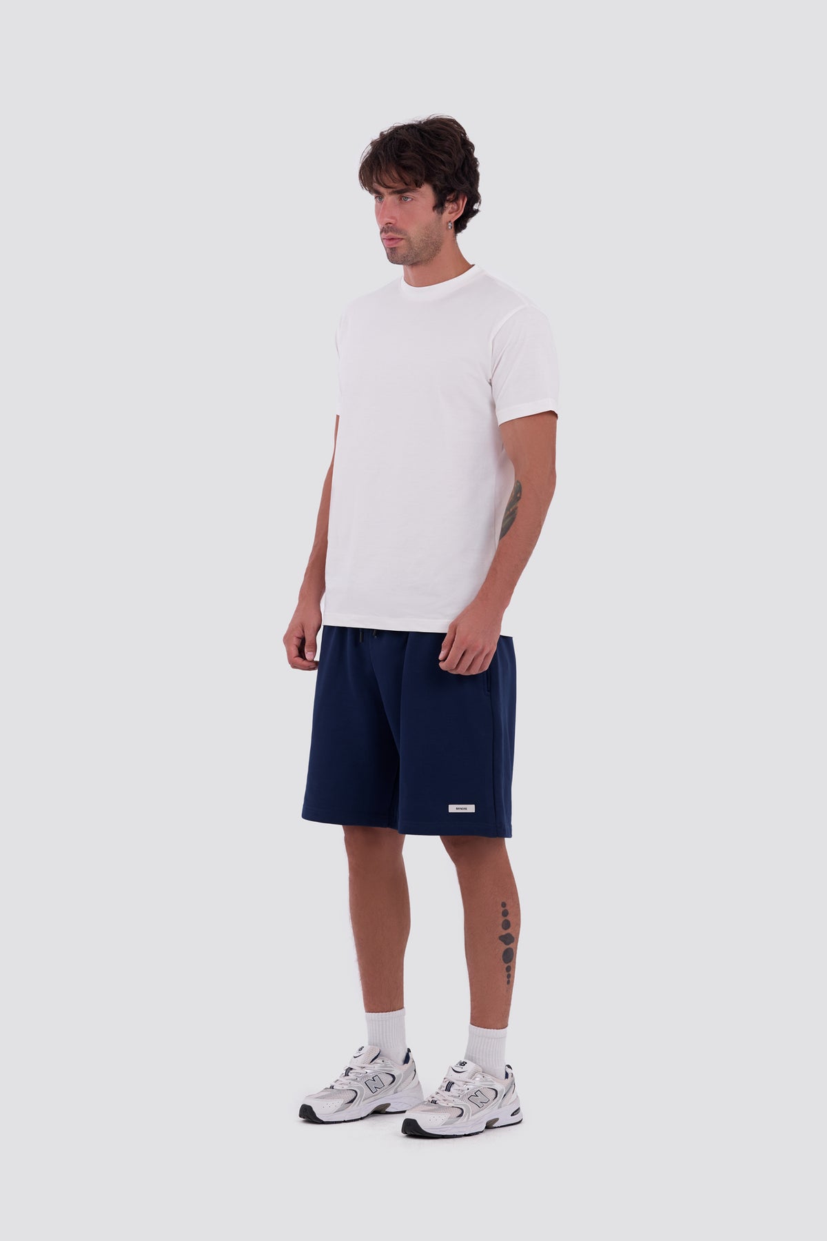 0IE Relaxed Navy Long Sweatshorts