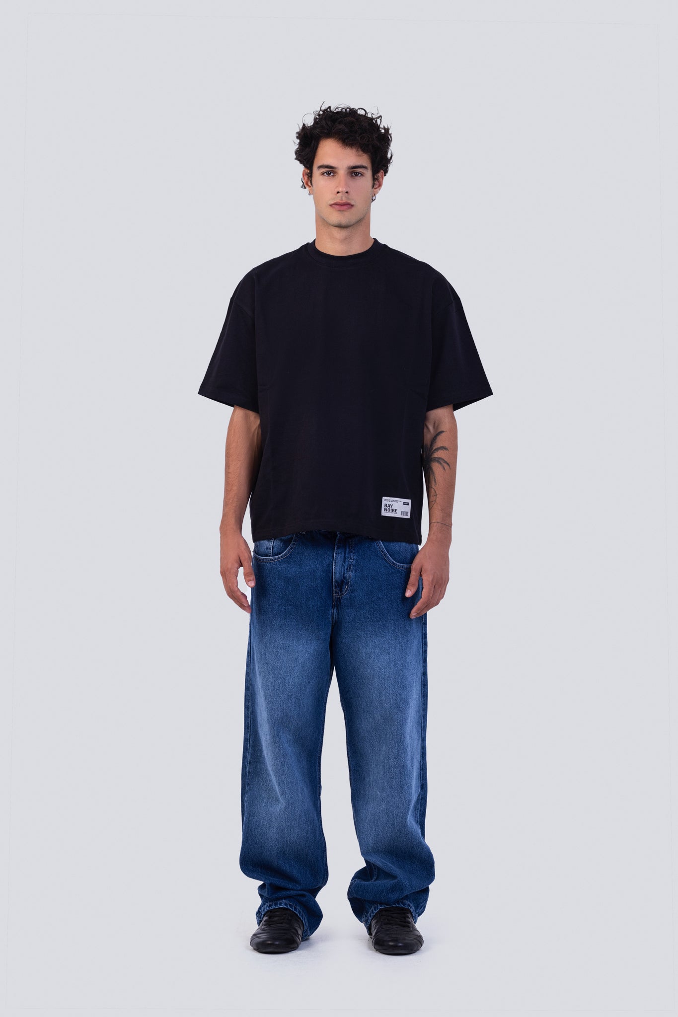 06D-1 Relaxed Sea Jeans