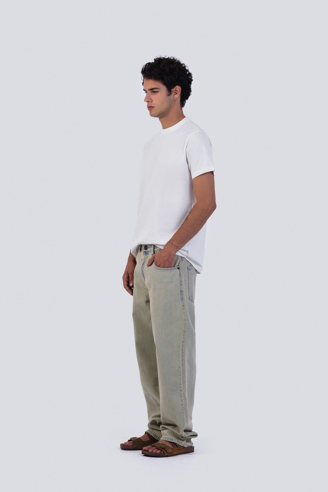 06D-1 Relaxed Washed Mud Jeans