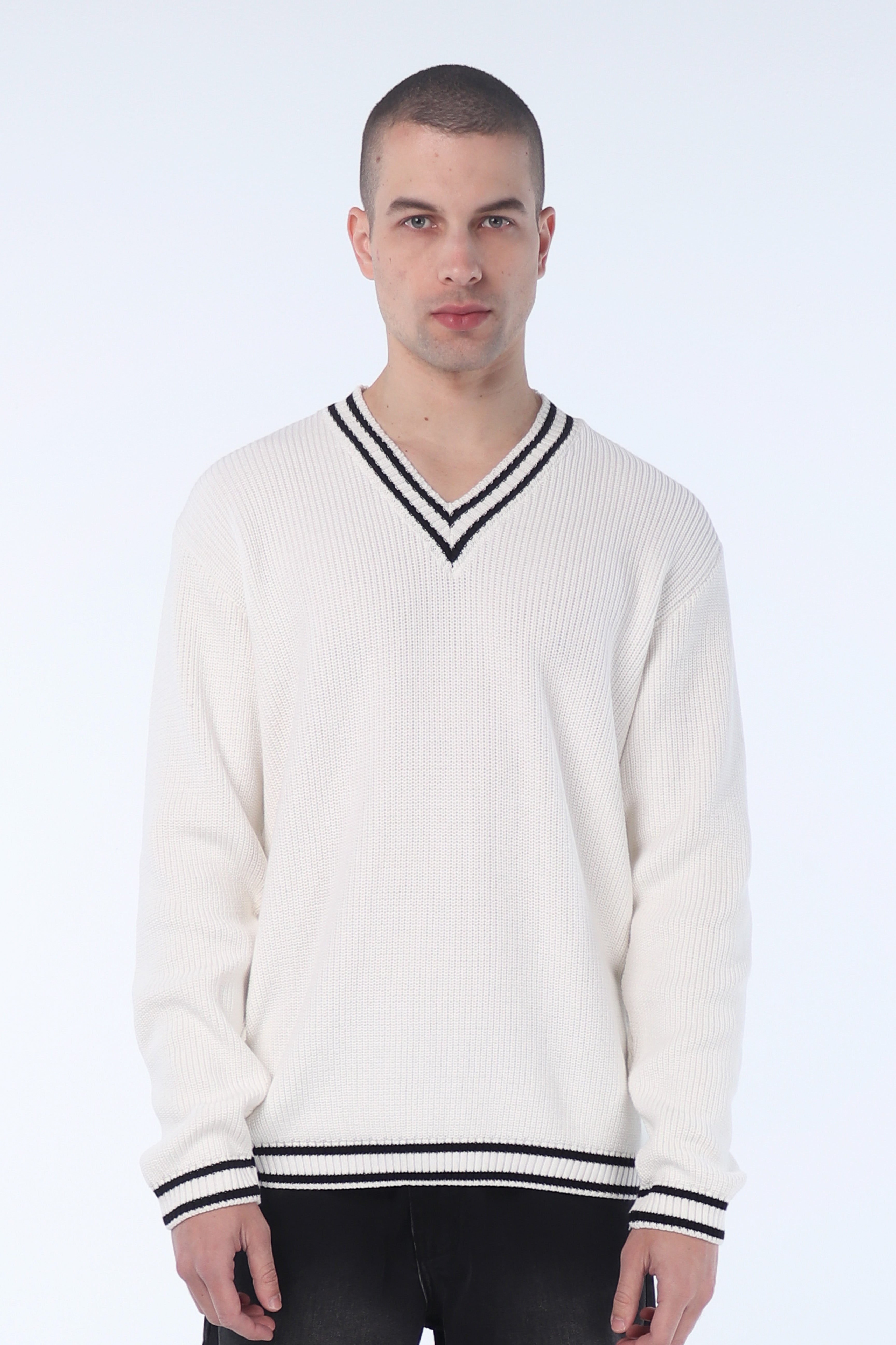 White Knitted Oversized V-neck Sweater