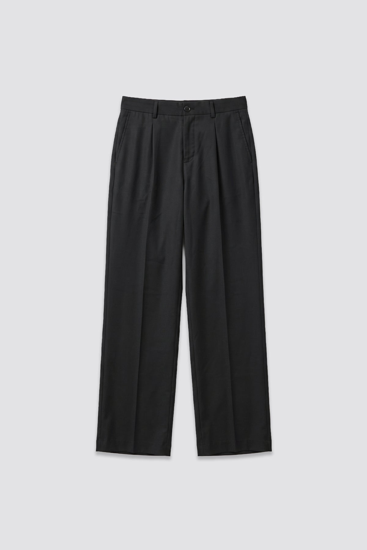 03C Relaxed Pleated Black Pants