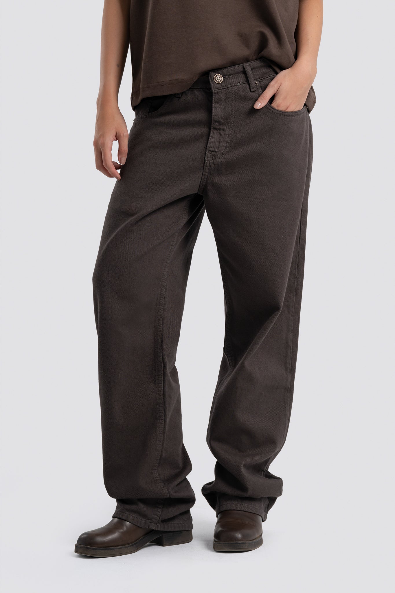 06D-1 Relaxed Rusty Jeans