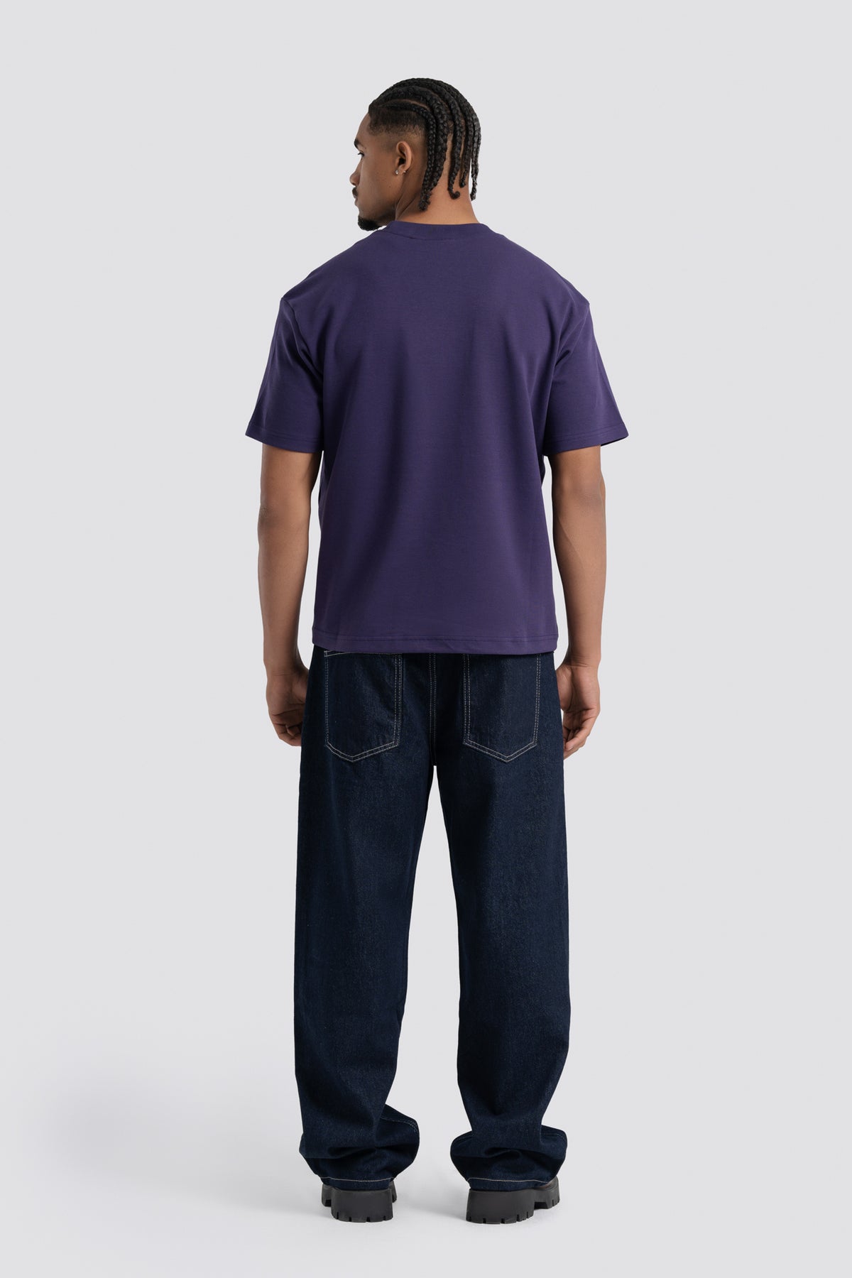 06D-1 Relaxed Midnight Jeans