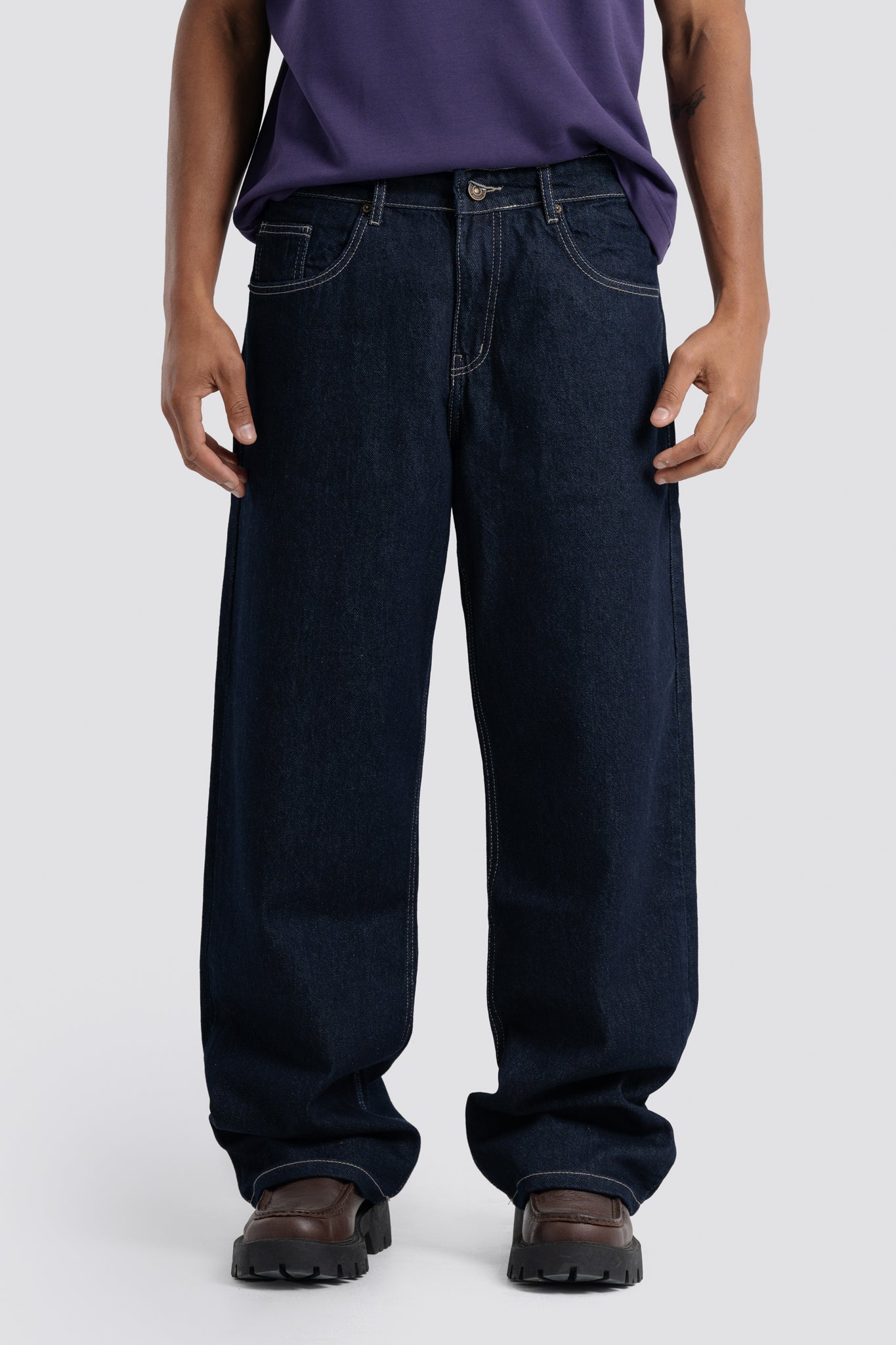 06D-1 Relaxed Midnight Jeans – Baynoire