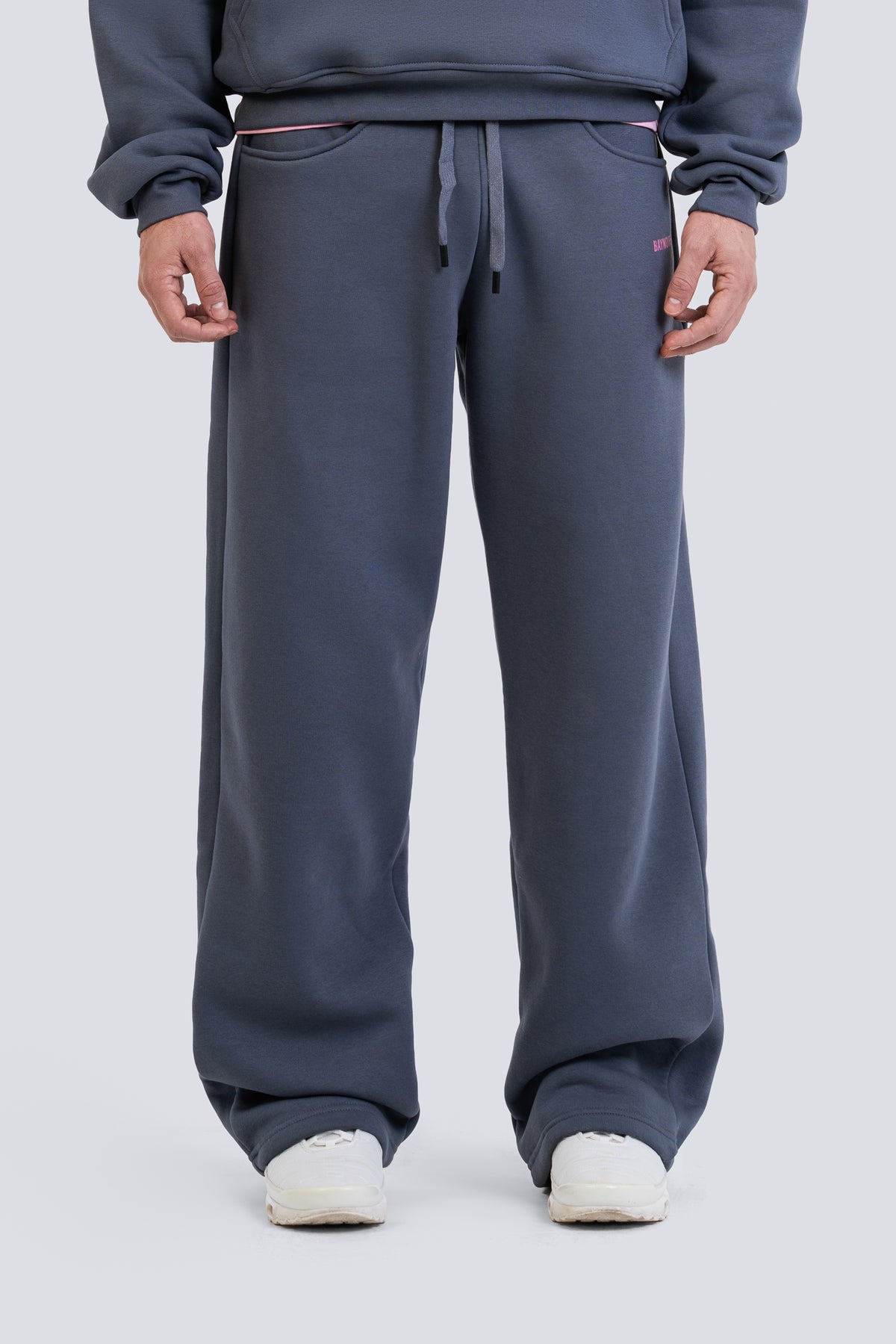 02P Oversized Anchor Sweatpants