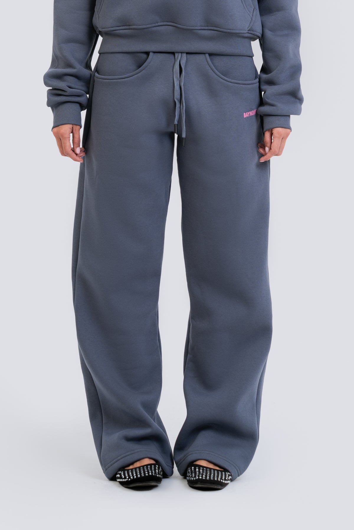 02P Oversized Anchor Sweatpants