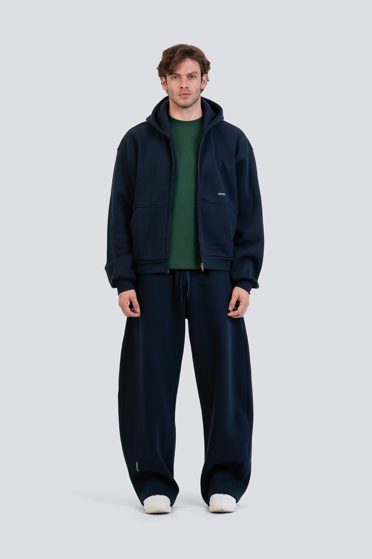 02P Balloon Navy Sweatpants