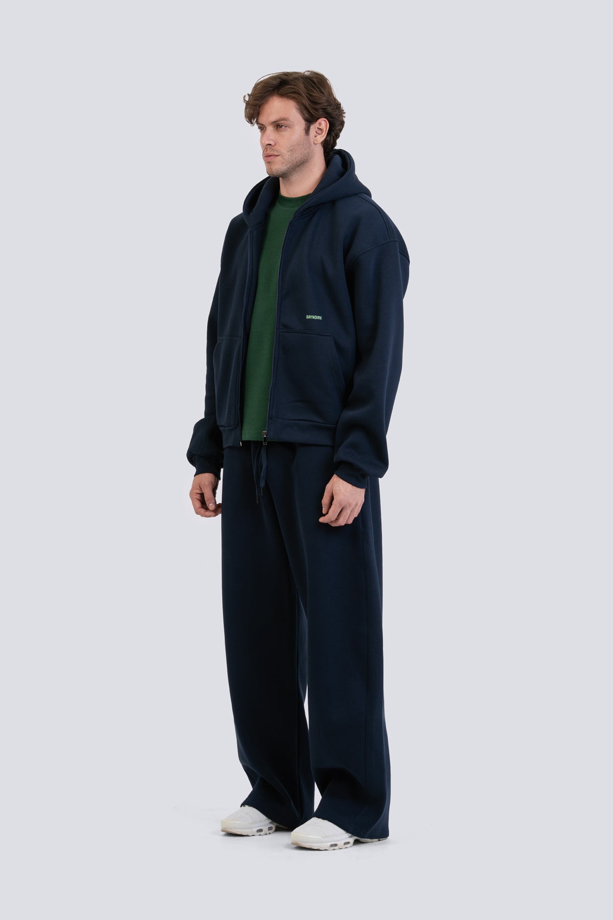 02P Balloon Navy Sweatpants