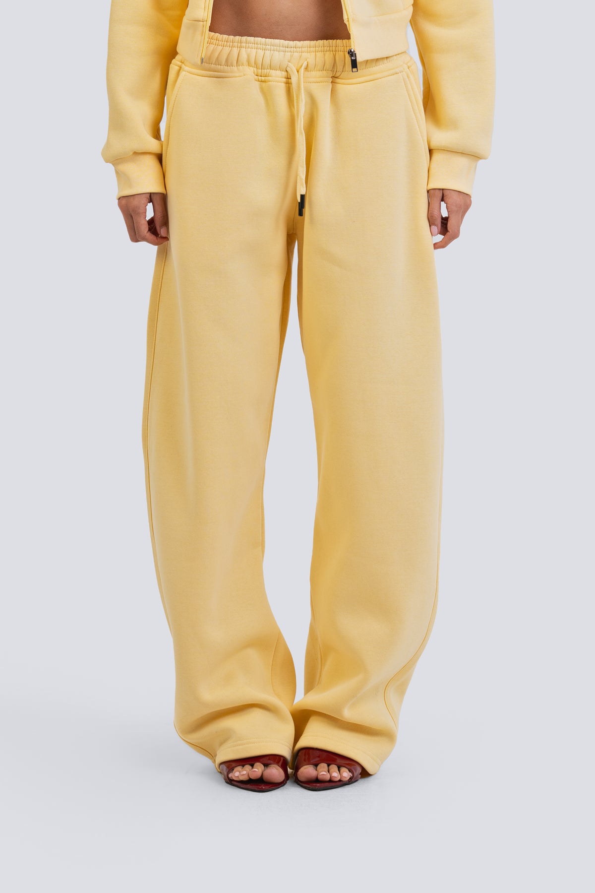 02P Balloon Yellow Sweatpants