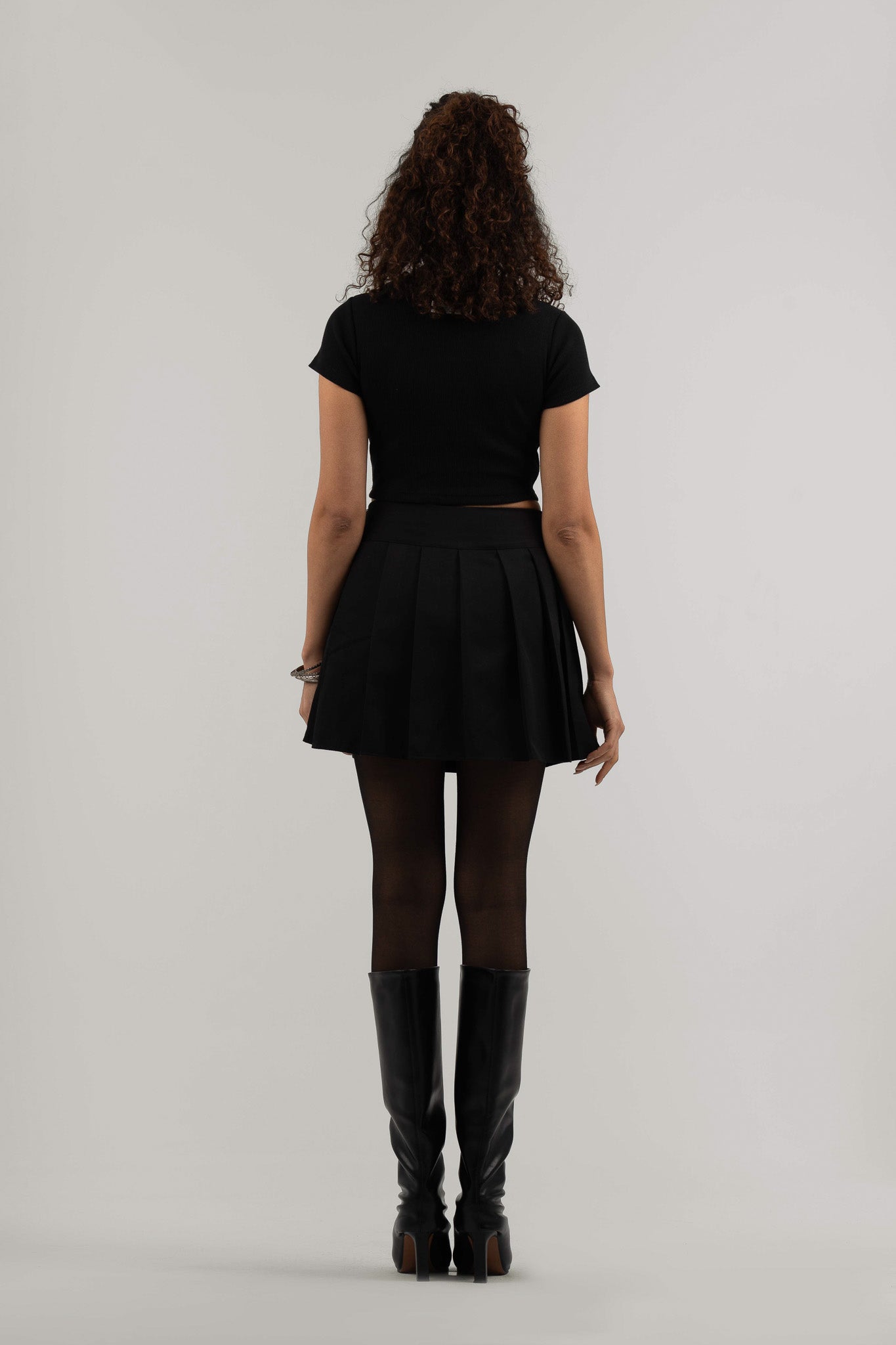 Black Ribbed Cropped T-Shirt