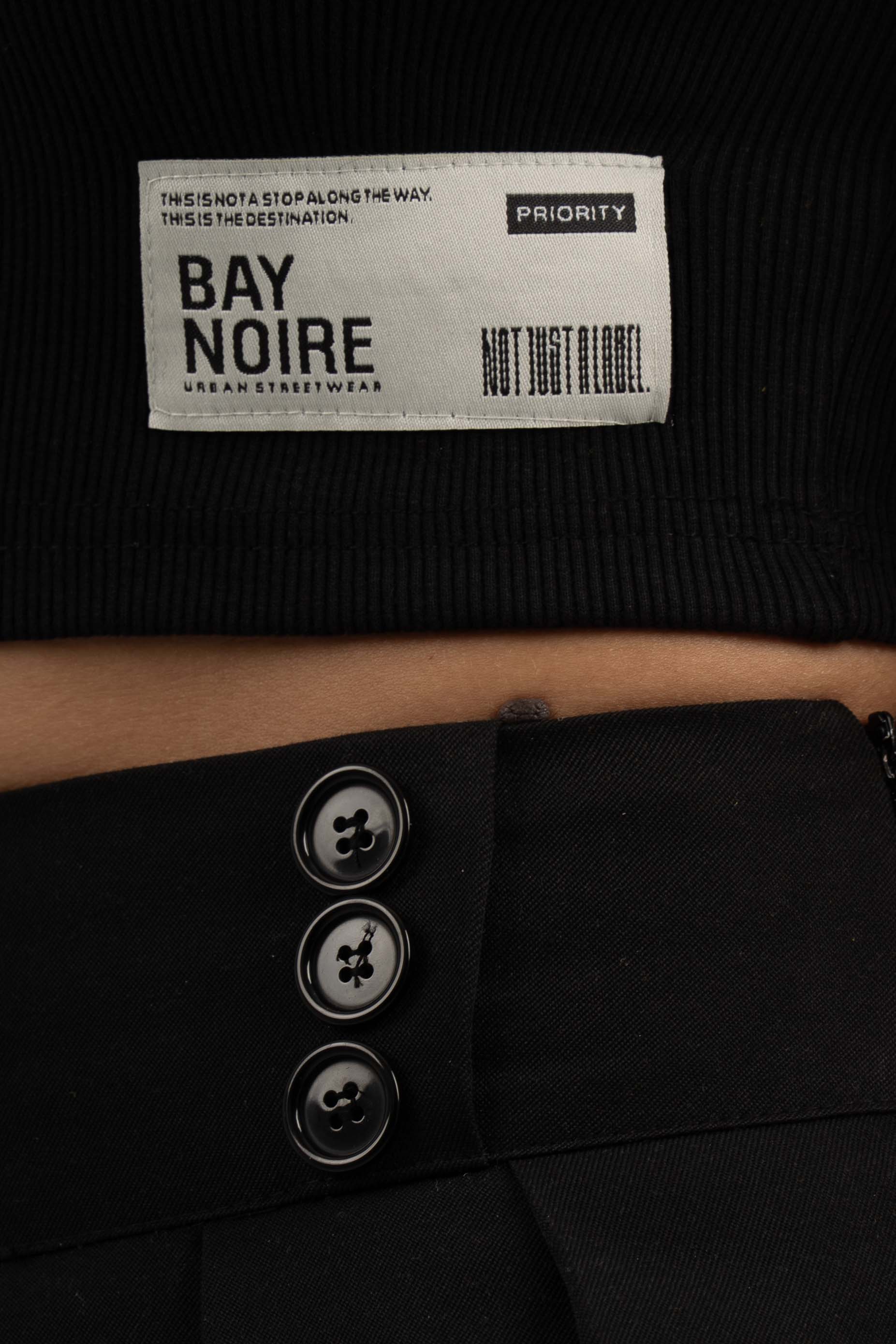 Black Ribbed Cropped T-Shirt