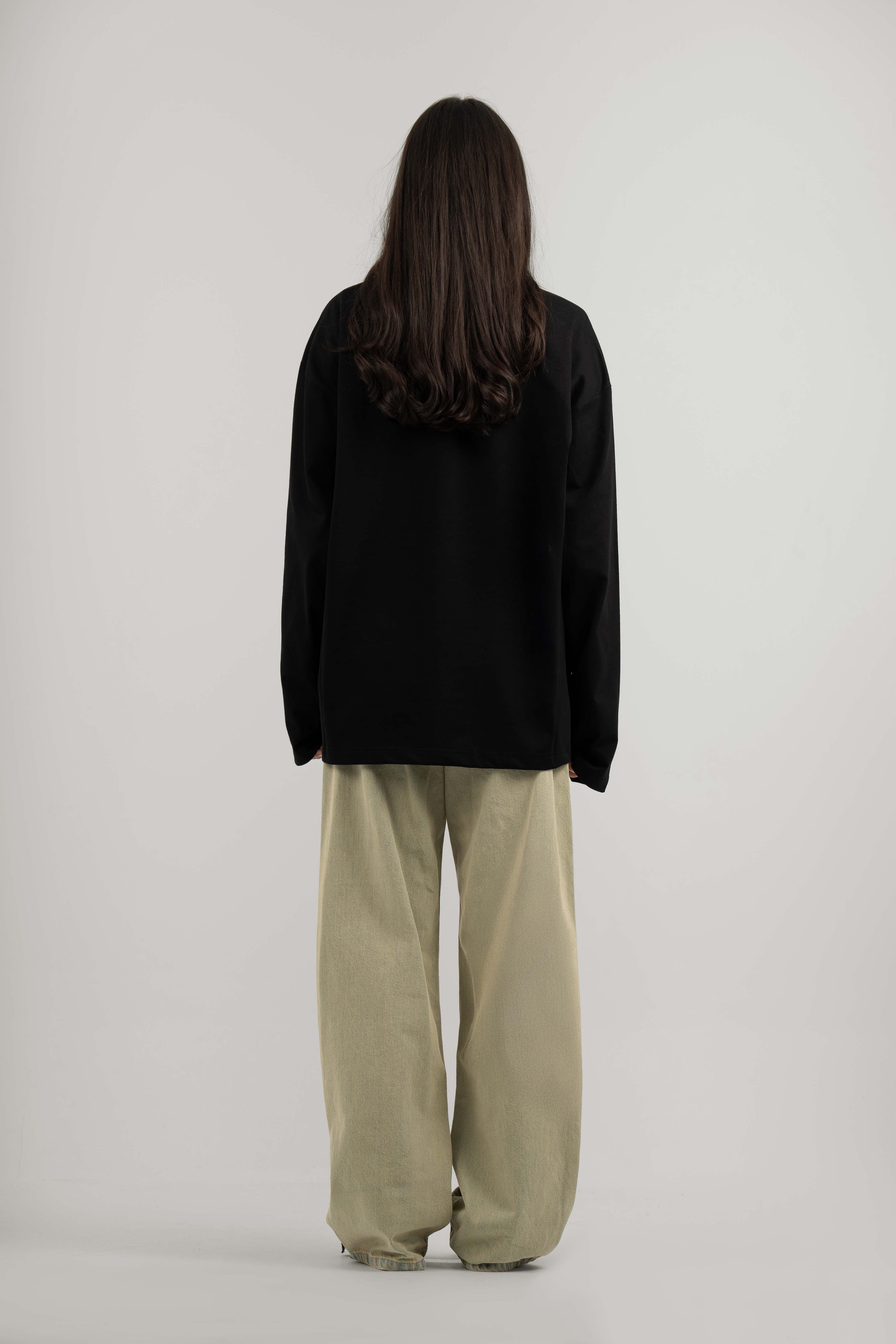 Black Logo PL Long-sleeved T-shirt