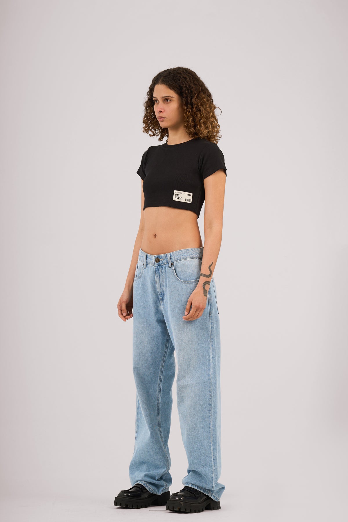 Black Ribbed Cropped T-Shirt
