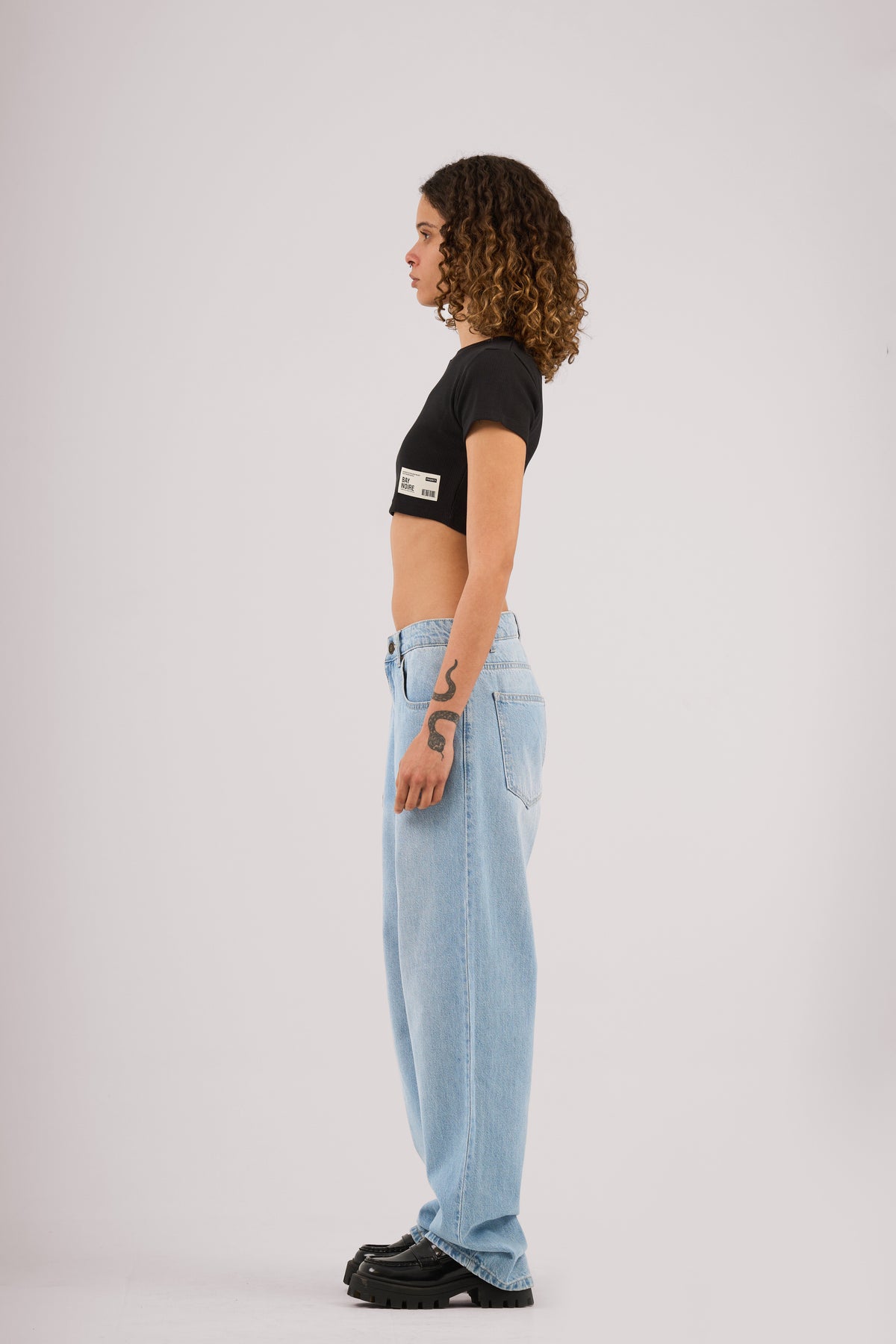 Black Ribbed Cropped T-Shirt
