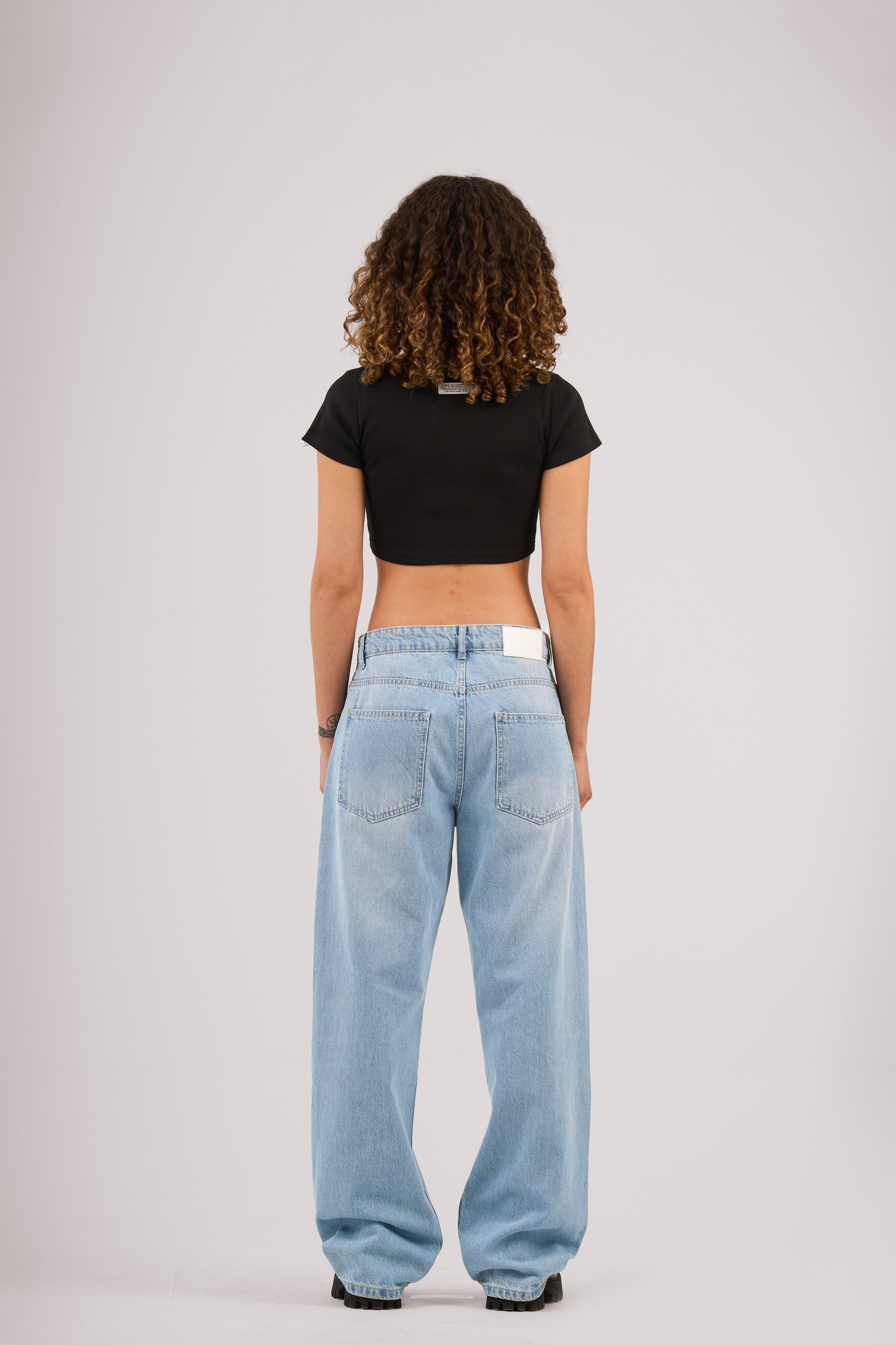 Black Ribbed Cropped T-Shirt
