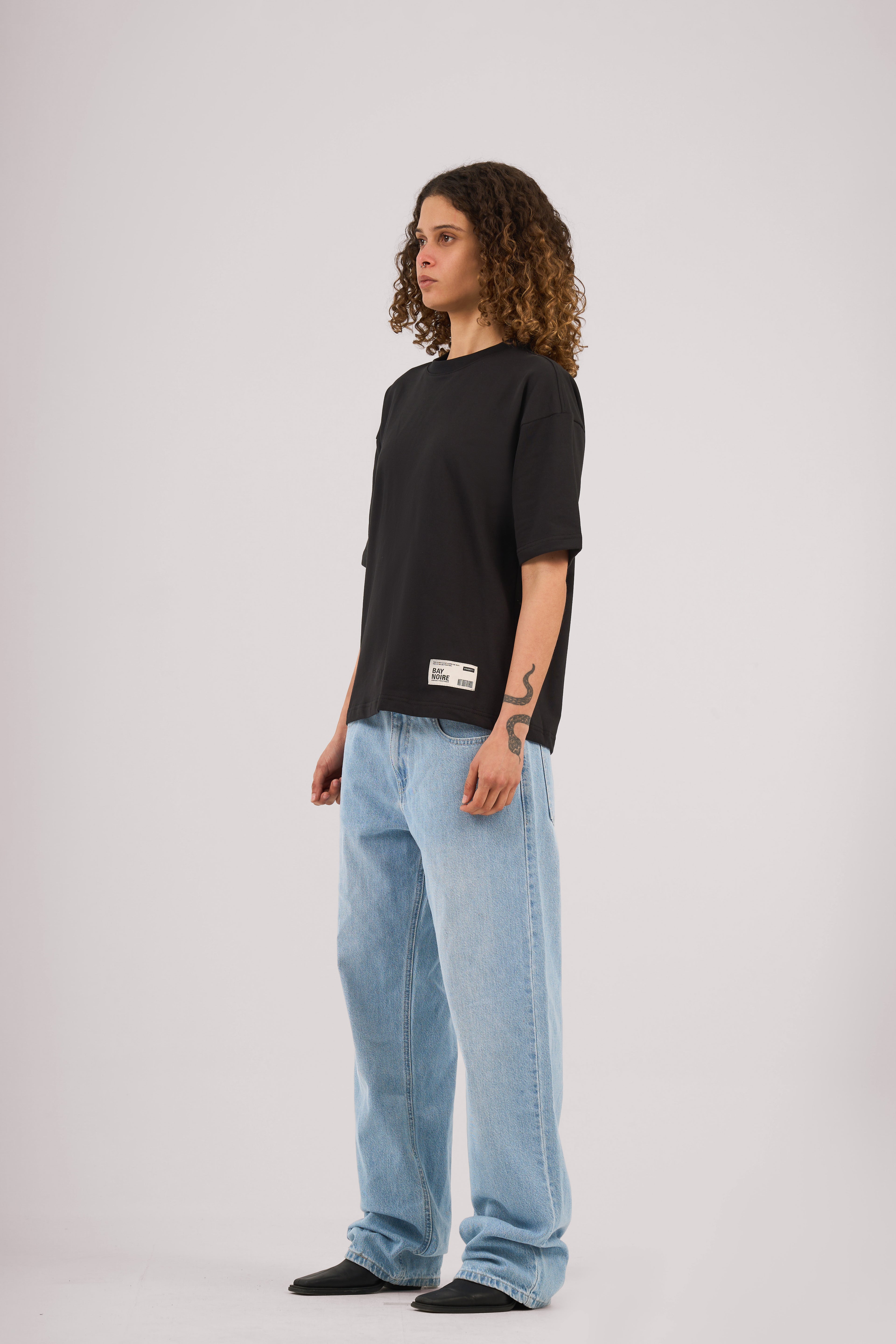 Black Core V5 Oversized T-shirt