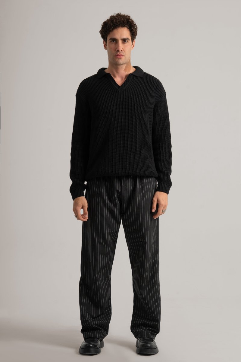 Black Collar II Sweater - Baynoire